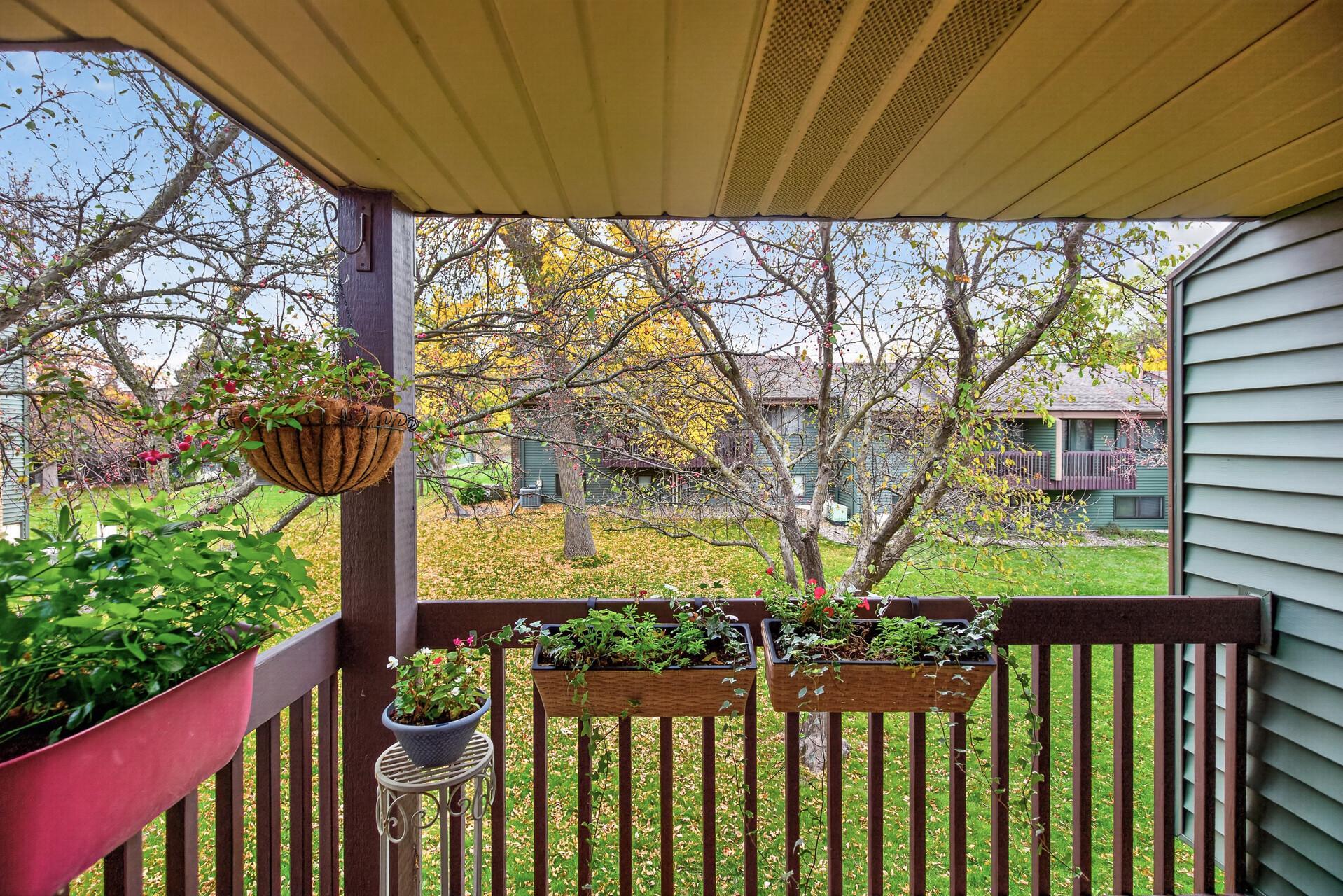 View of Residential at 1802 Humboldt Avenue, West Saint Paul MN 55118, West Saint Paul (28 of 30) - Mike Wilen | Minnesota Team Real Estate