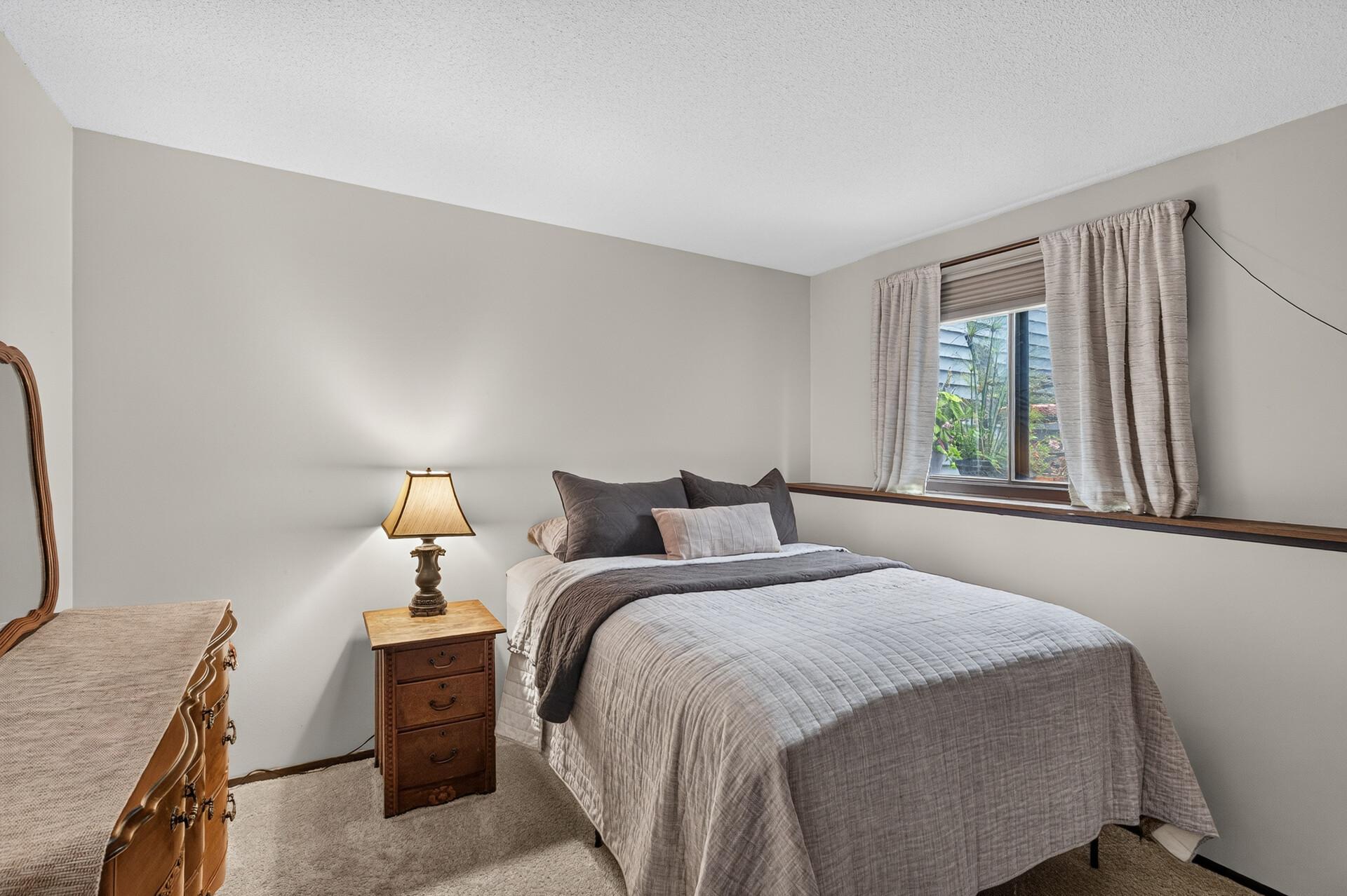 View of Residential at 1802 Humboldt Avenue, West Saint Paul MN 55118, West Saint Paul (24 of 30) - Mike Wilen | Minnesota Team Real Estate