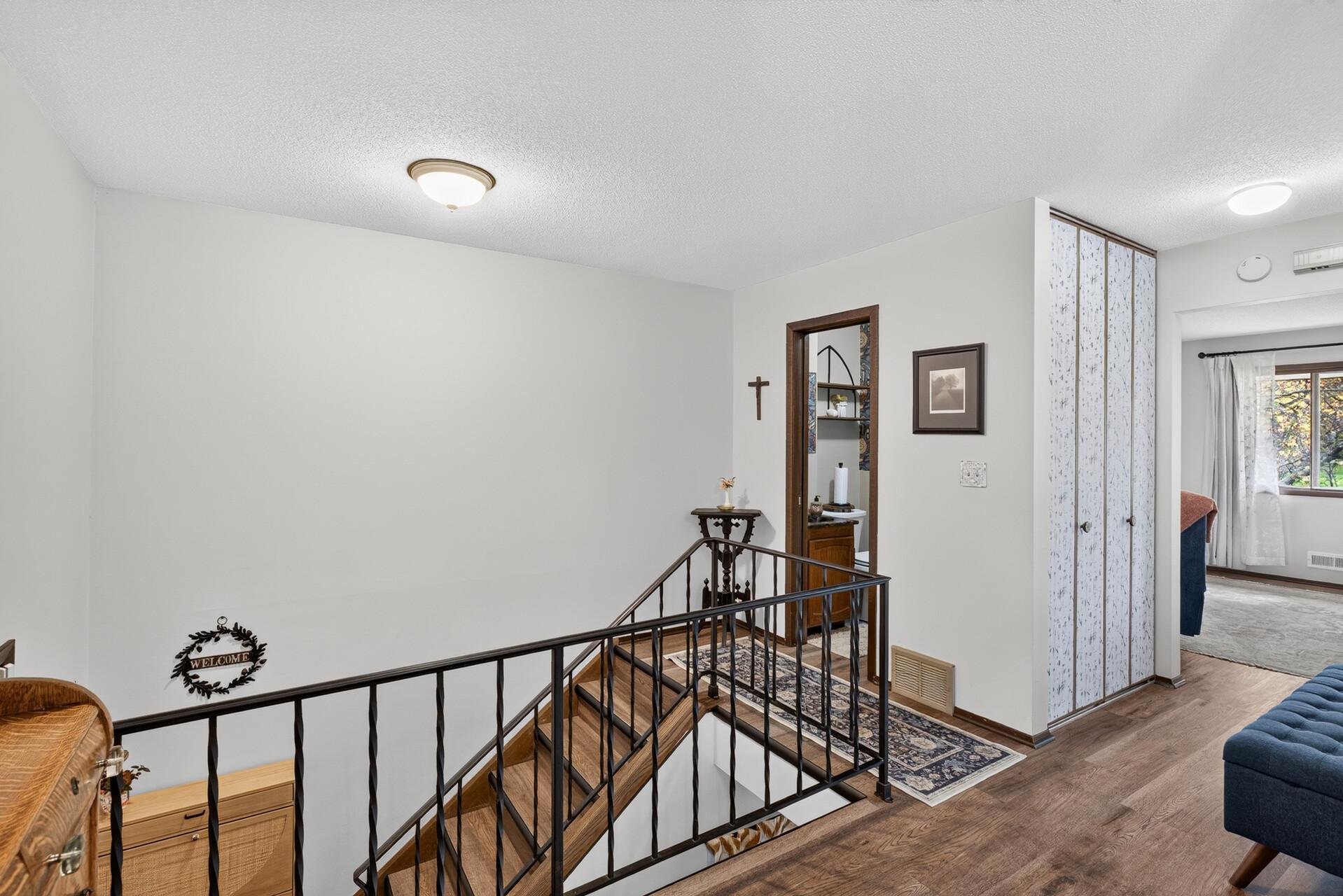 View of Residential at 1802 Humboldt Avenue, West Saint Paul MN 55118, West Saint Paul (8 of 30) - Mike Wilen | Minnesota Team Real Estate