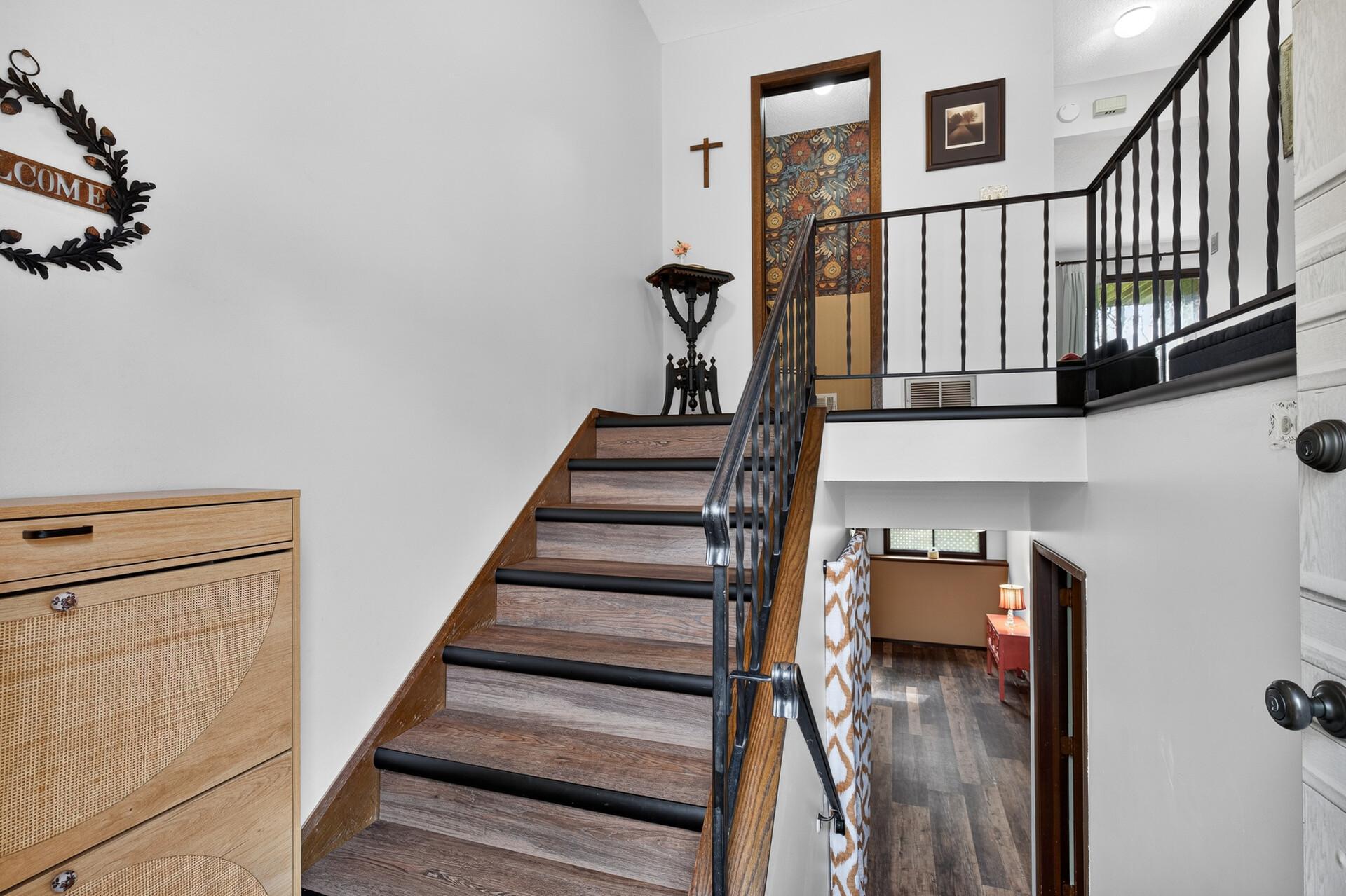 View of Residential at 1802 Humboldt Avenue, West Saint Paul MN 55118, West Saint Paul (2 of 30) - Mike Wilen | Minnesota Team Real Estate