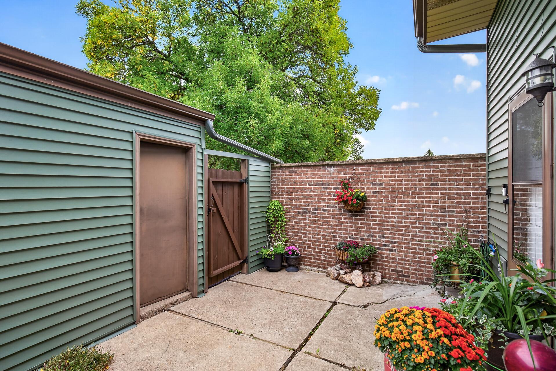 View of Residential at 1802 Humboldt Avenue, West Saint Paul MN 55118, West Saint Paul (3 of 30) - Mike Wilen | Minnesota Team Real Estate