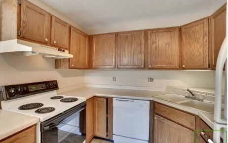 View of Residential at 2240 Ridge Drive #33, Saint Louis Park MN 55416, Saint Louis Park (6 of 17) - Mike Wilen | Minnesota Team Real Estate
