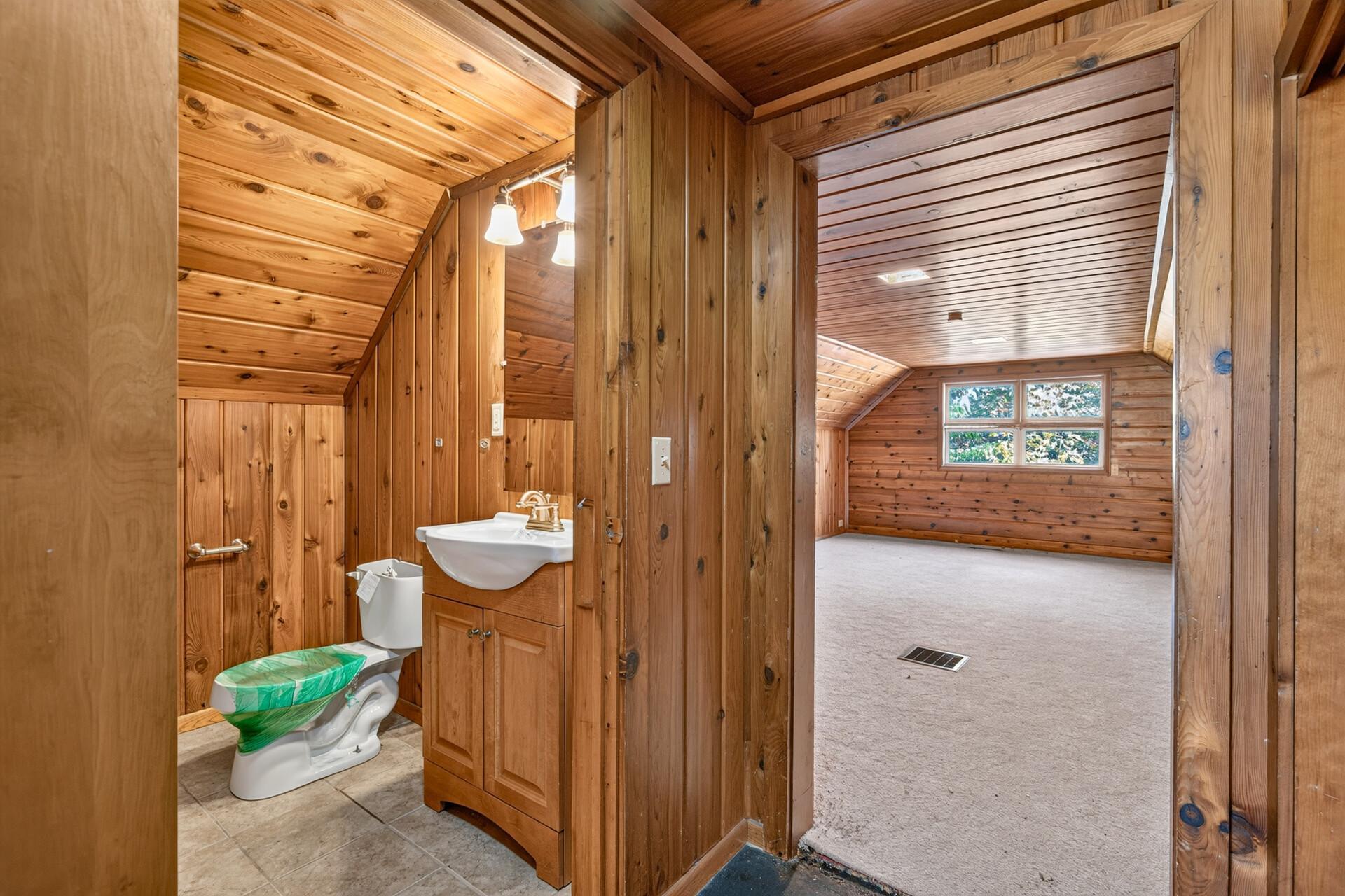 View of Residential at 1007 Victoria Street, Saint Paul MN 55103, Saint Paul (28 of 46) - Mike Wilen | Minnesota Team Real Estate