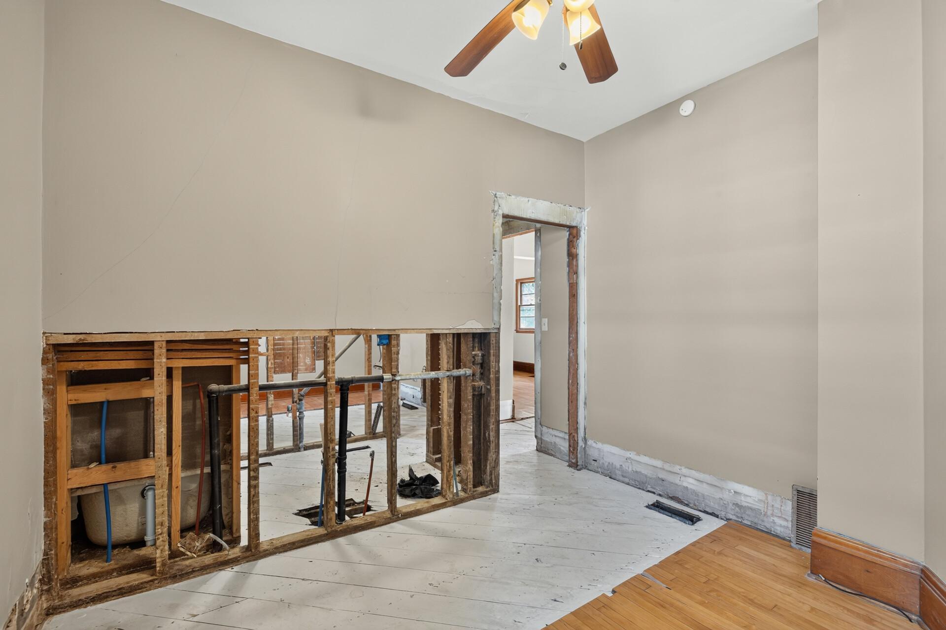 View of Residential at 1007 Victoria Street, Saint Paul MN 55103, Saint Paul (22 of 46) - Mike Wilen | Minnesota Team Real Estate