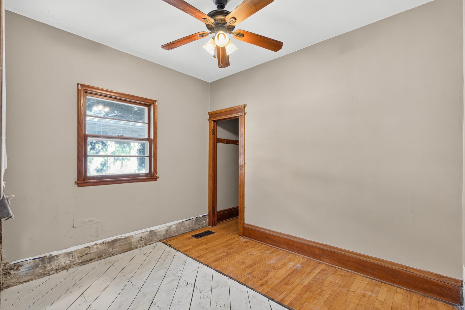 View of Residential at 1007 Victoria Street, Saint Paul MN 55103, Saint Paul (19 of 46) - Mike Wilen | Minnesota Team Real Estate