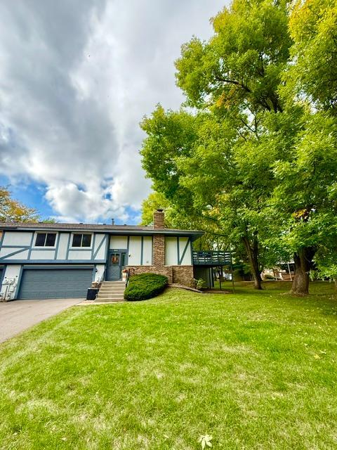 View of Residential at 6852 Macbeth Circle, Woodbury MN 55125, Woodbury (4 of 5) - Mike Wilen | Minnesota Team Real Estate