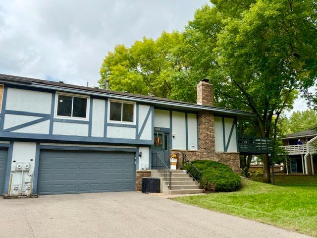 View of Residential at 6852 Macbeth Circle, Woodbury MN 55125, Woodbury (3 of 5) - Mike Wilen | Minnesota Team Real Estate