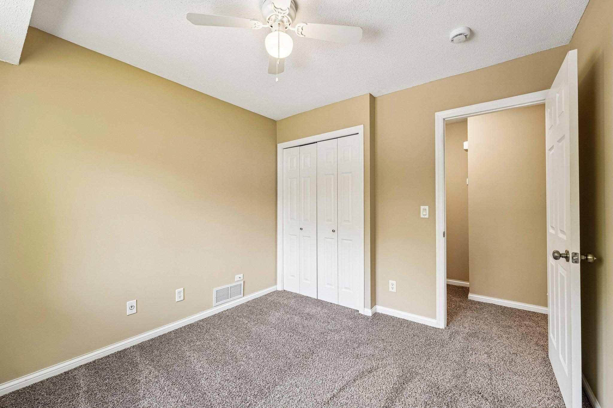 View of Residential at 6852 Macbeth Circle, Woodbury MN 55125, Woodbury (24 of 46) - Mike Wilen | Minnesota Team Real Estate