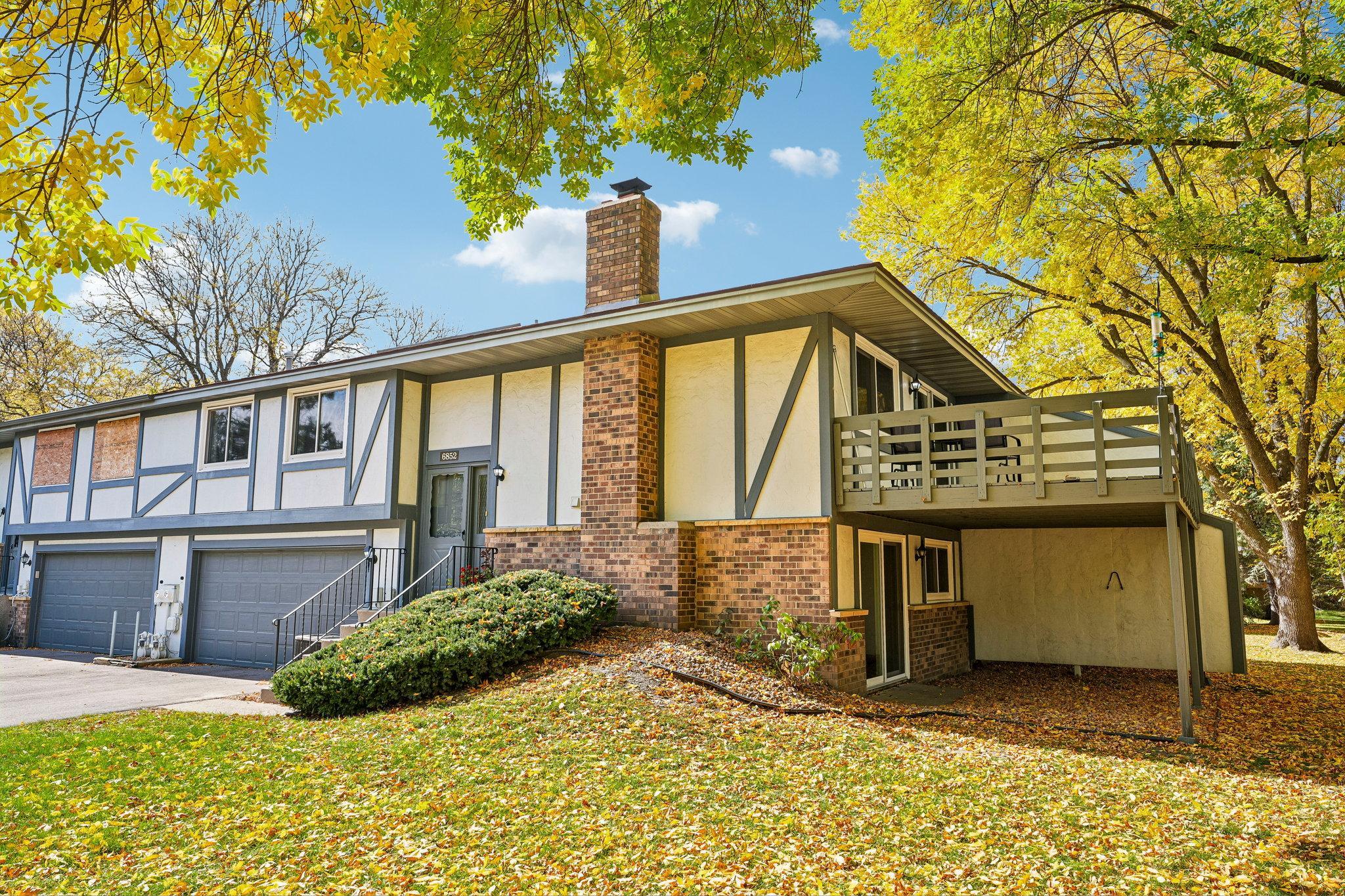 View of Residential at 6852 Macbeth Circle, Woodbury MN 55125, Woodbury (38 of 46) - Mike Wilen | Minnesota Team Real Estate