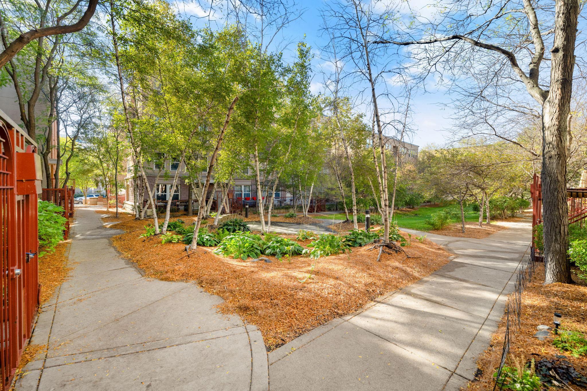View of Residential at 575 1st Street #404, Minneapolis MN 55401, Minneapolis (44 of 50) - Mike Wilen | Minnesota Team Real Estate