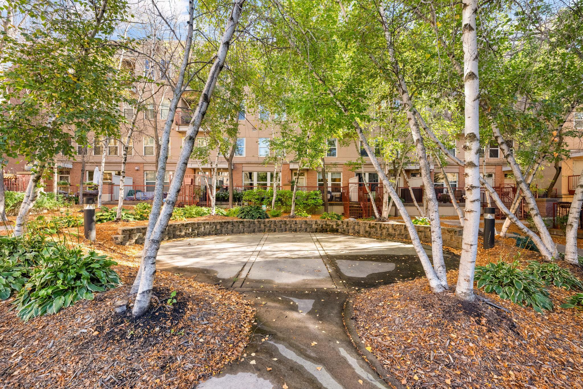 View of Residential at 575 1st Street #404, Minneapolis MN 55401, Minneapolis (43 of 50) - Mike Wilen | Minnesota Team Real Estate