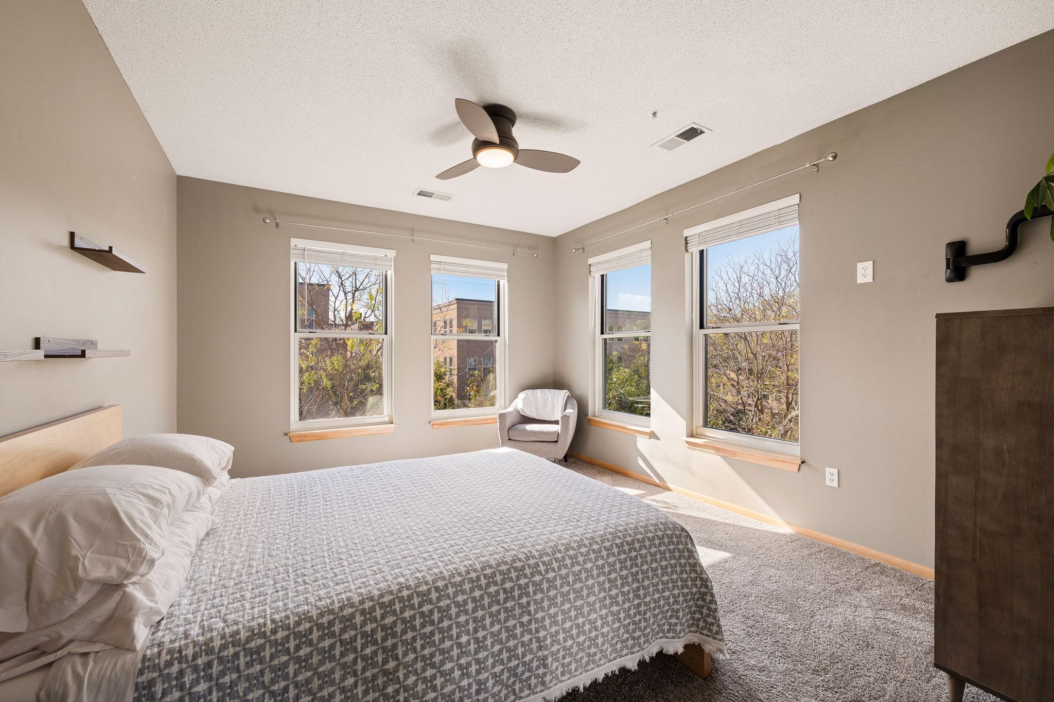 View of Residential at 575 1st Street #404, Minneapolis MN 55401, Minneapolis (30 of 50) - Mike Wilen | Minnesota Team Real Estate