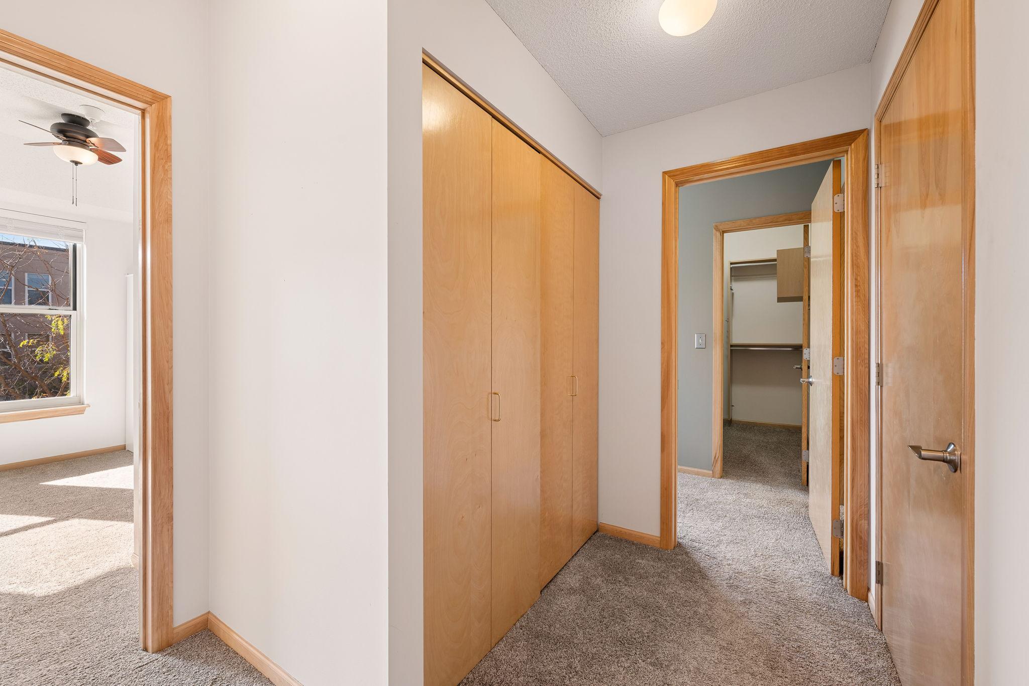 View of Residential at 575 1st Street #404, Minneapolis MN 55401, Minneapolis (29 of 50) - Mike Wilen | Minnesota Team Real Estate