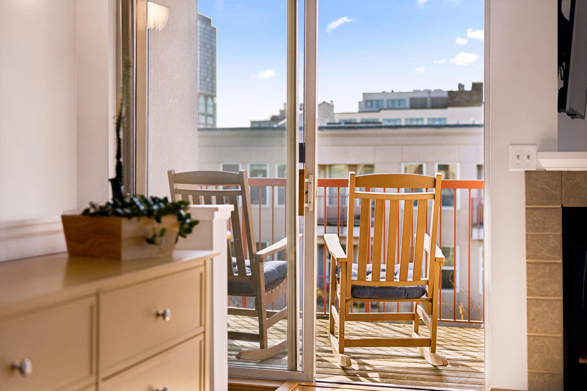 View of Residential at 575 1st Street #404, Minneapolis MN 55401, Minneapolis (24 of 50) - Mike Wilen | Minnesota Team Real Estate