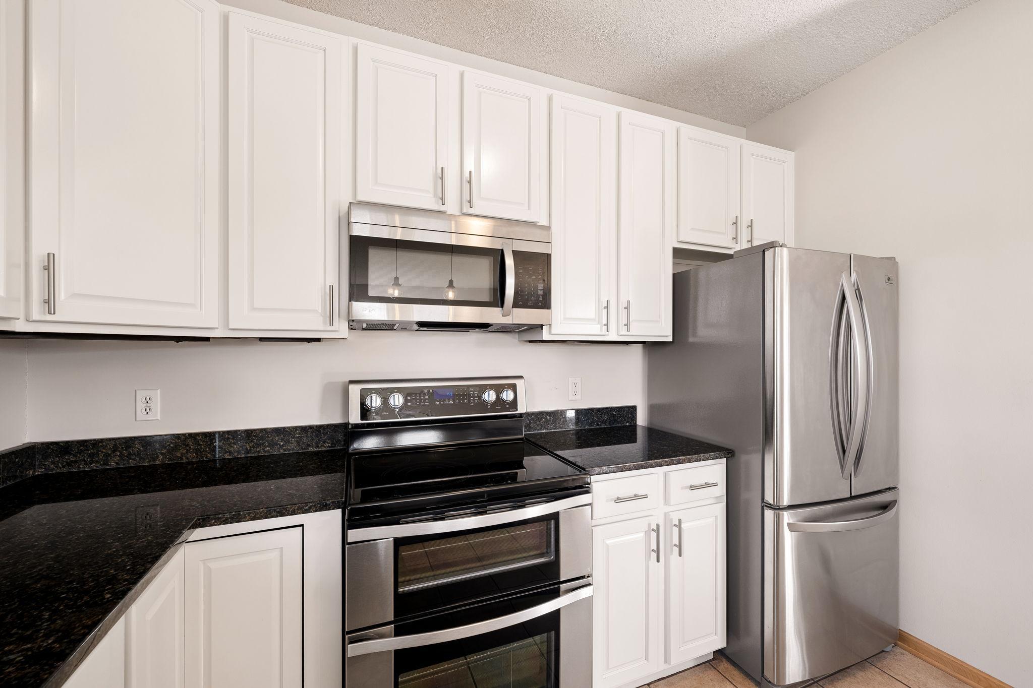 View of Residential at 575 1st Street #404, Minneapolis MN 55401, Minneapolis (13 of 50) - Mike Wilen | Minnesota Team Real Estate