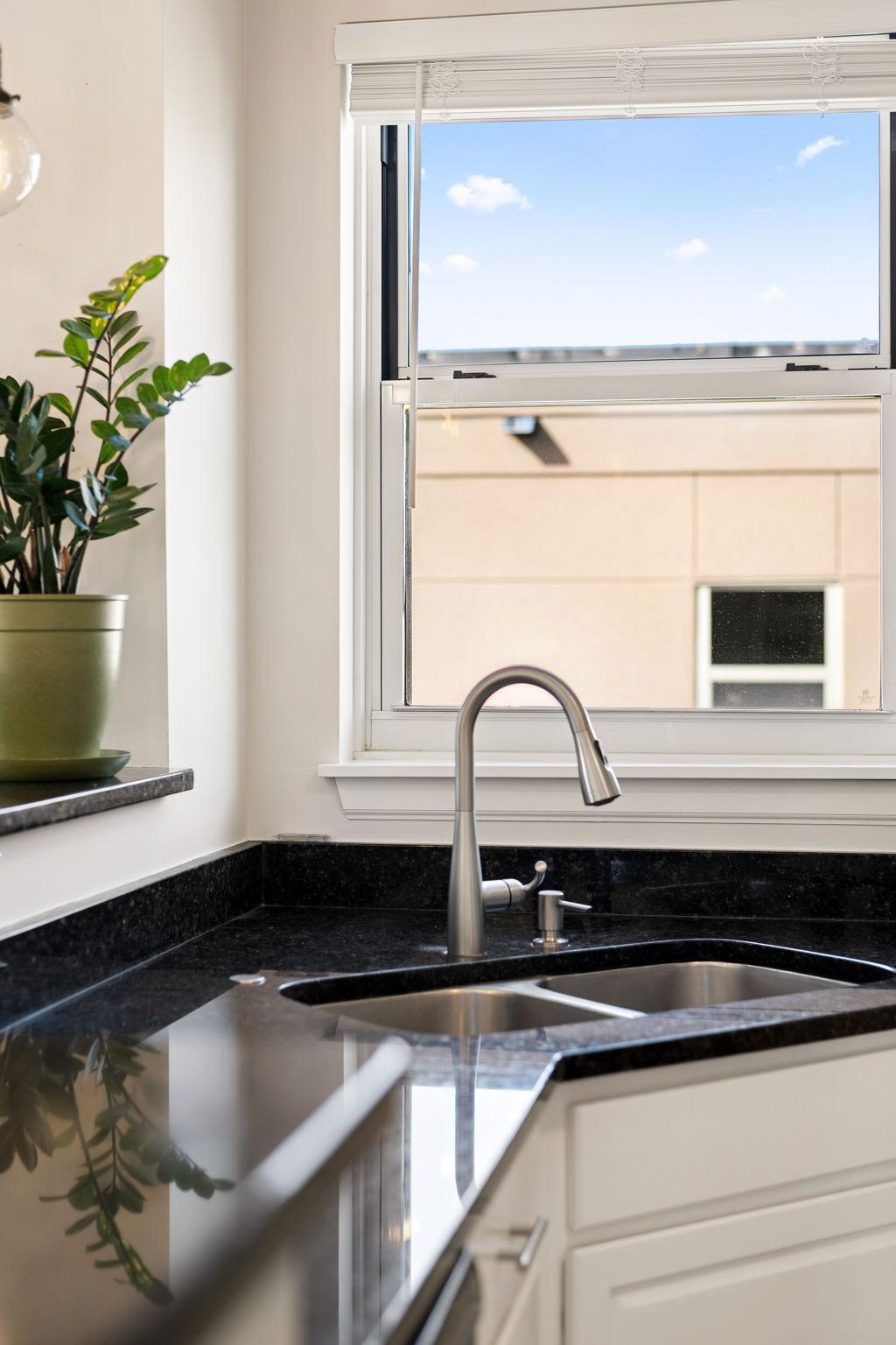 View of Residential at 575 1st Street #404, Minneapolis MN 55401, Minneapolis (11 of 50) - Mike Wilen | Minnesota Team Real Estate