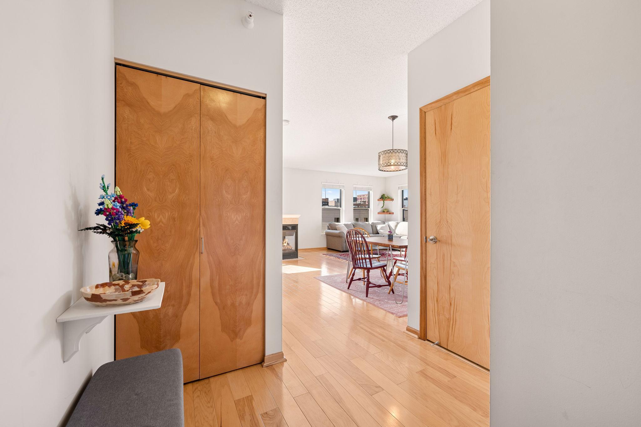 View of Residential at 575 1st Street #404, Minneapolis MN 55401, Minneapolis (5 of 50) - Mike Wilen | Minnesota Team Real Estate
