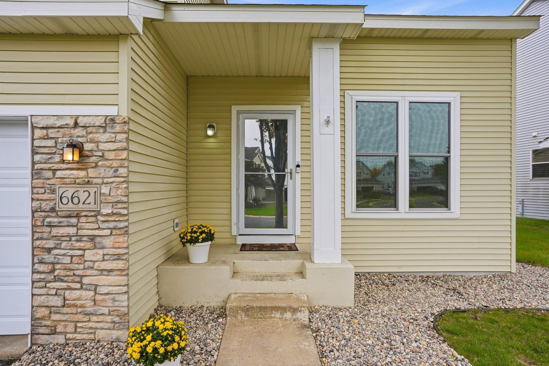 View of Residential at 6621 Carlisle Curve, Shakopee MN 55379, Shakopee (6 of 53) - Mike Wilen | Minnesota Team Real Estate