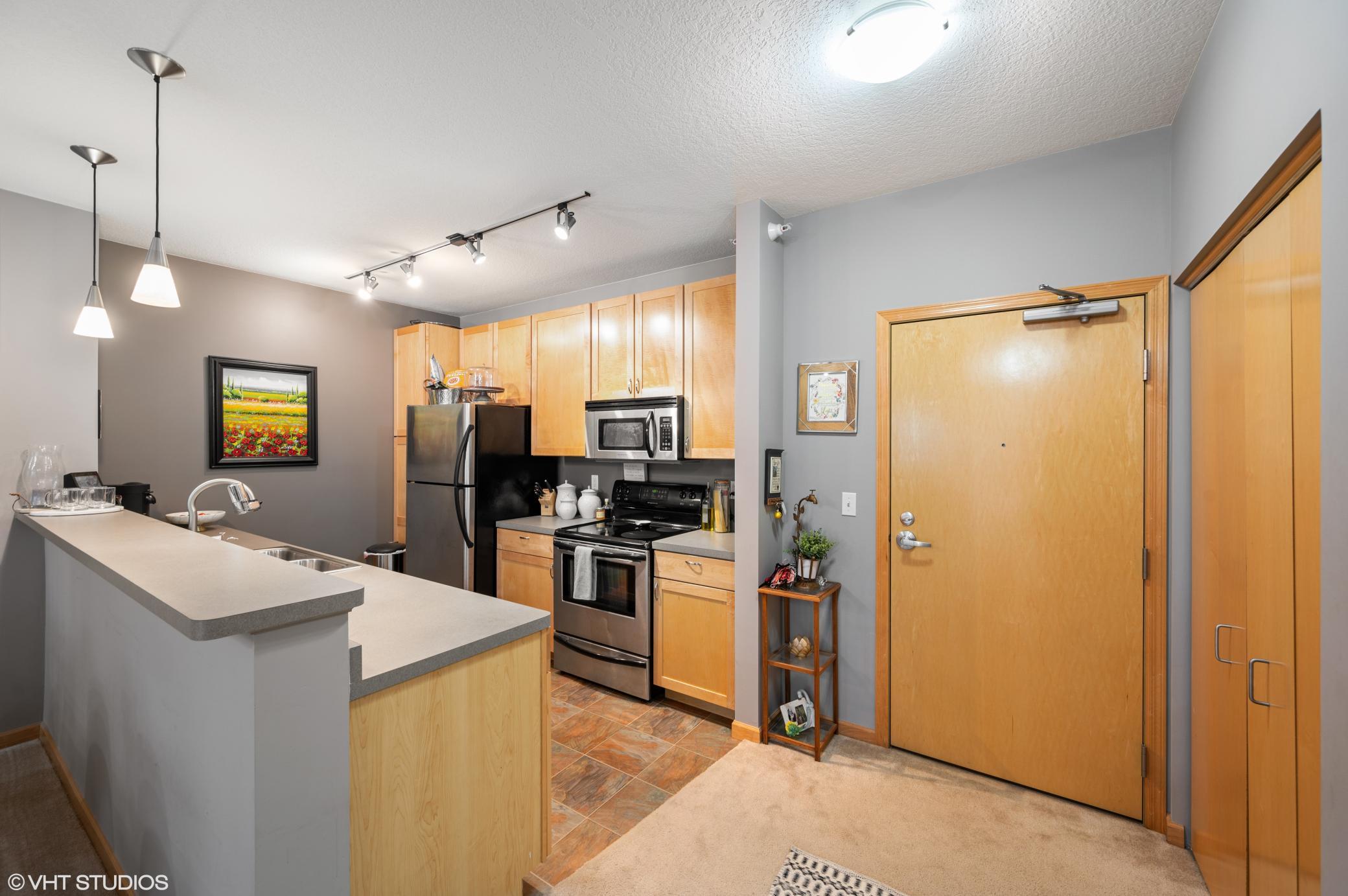 View of Residential at 7601 Aldrich Avenue #215, Richfield MN 55423, Richfield (8 of 21) - Mike Wilen | Minnesota Team Real Estate