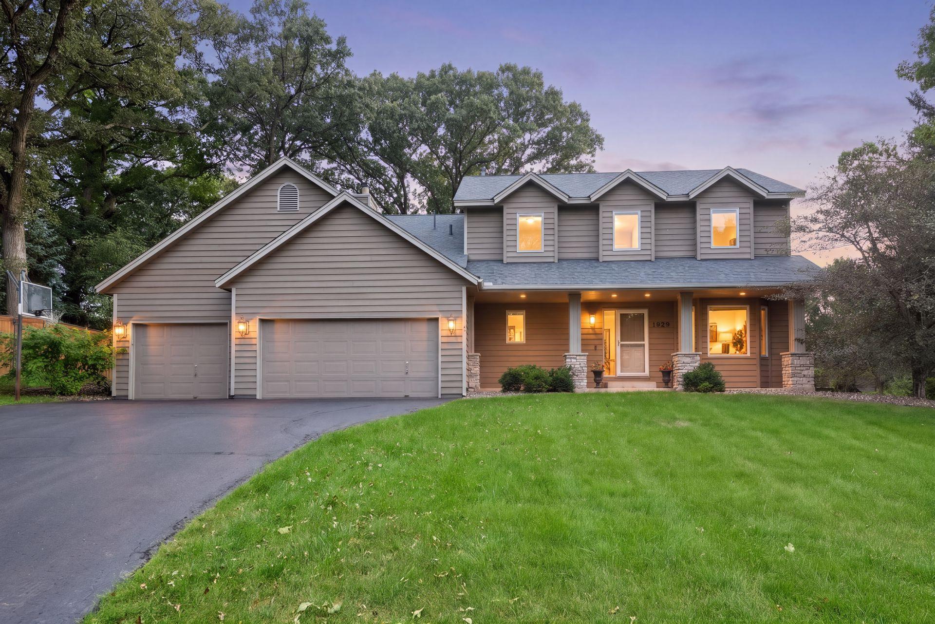 View of Single Family at 1929 Woodstone Drive, Victoria - Mike Wilen | Minnesota Team Real Estate