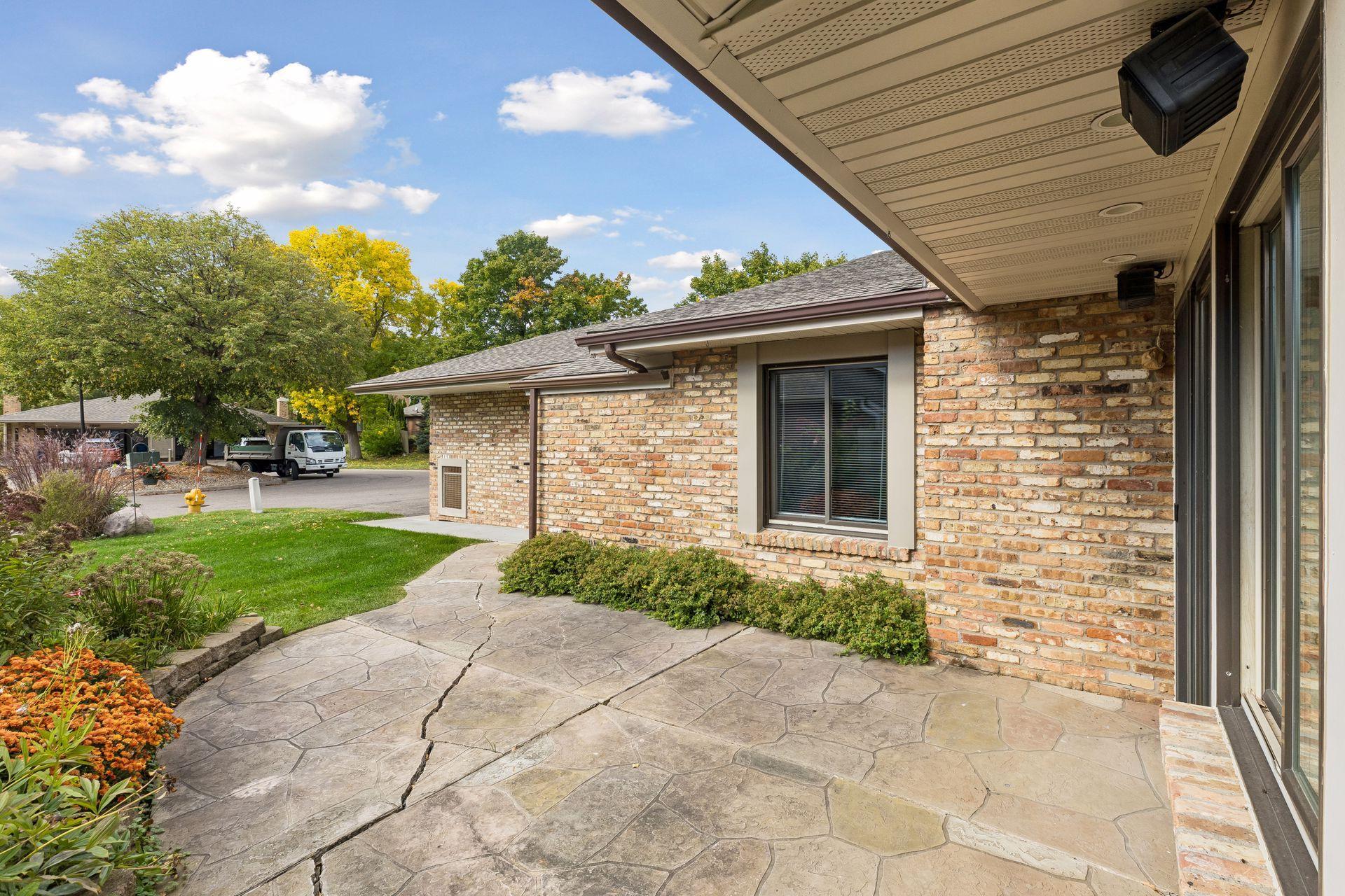View of Residential at 1860 Juneau Lane, Plymouth MN 55447, Plymouth (36 of 40) - Mike Wilen | Minnesota Team Real Estate