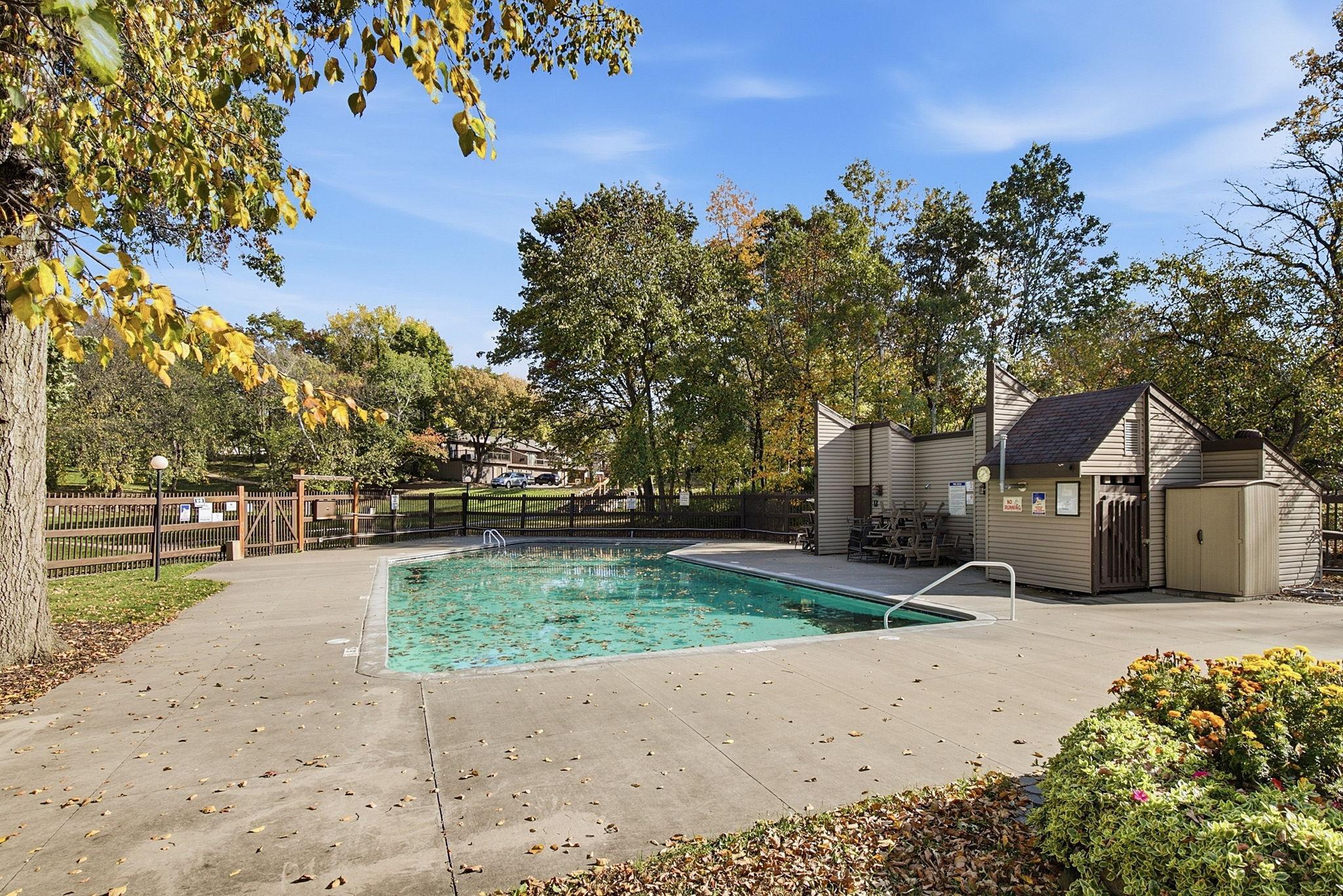 View of Residential at 289 River Woods Lane, Burnsville MN 55337, Burnsville (55 of 61) - Mike Wilen | Minnesota Team Real Estate