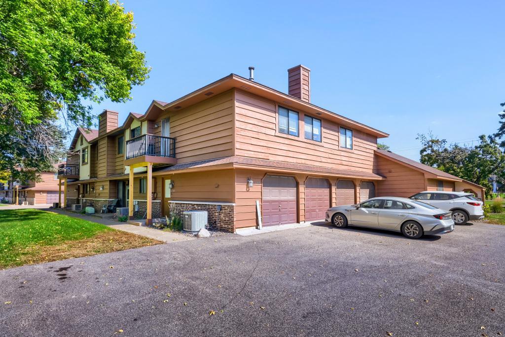 View of Residential at 12572 University Avenue, Coon Rapids MN 55448, Coon Rapids (33 of 37) - Mike Wilen | Minnesota Team Real Estate