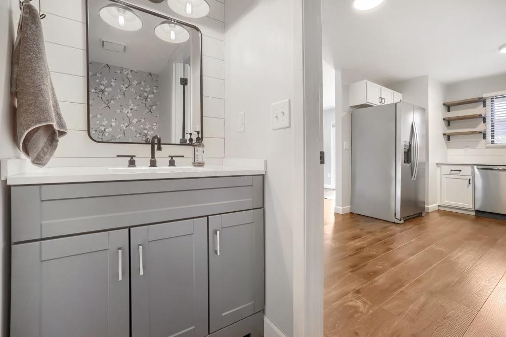 View of Residential at 12572 University Avenue, Coon Rapids MN 55448, Coon Rapids (30 of 37) - Mike Wilen | Minnesota Team Real Estate