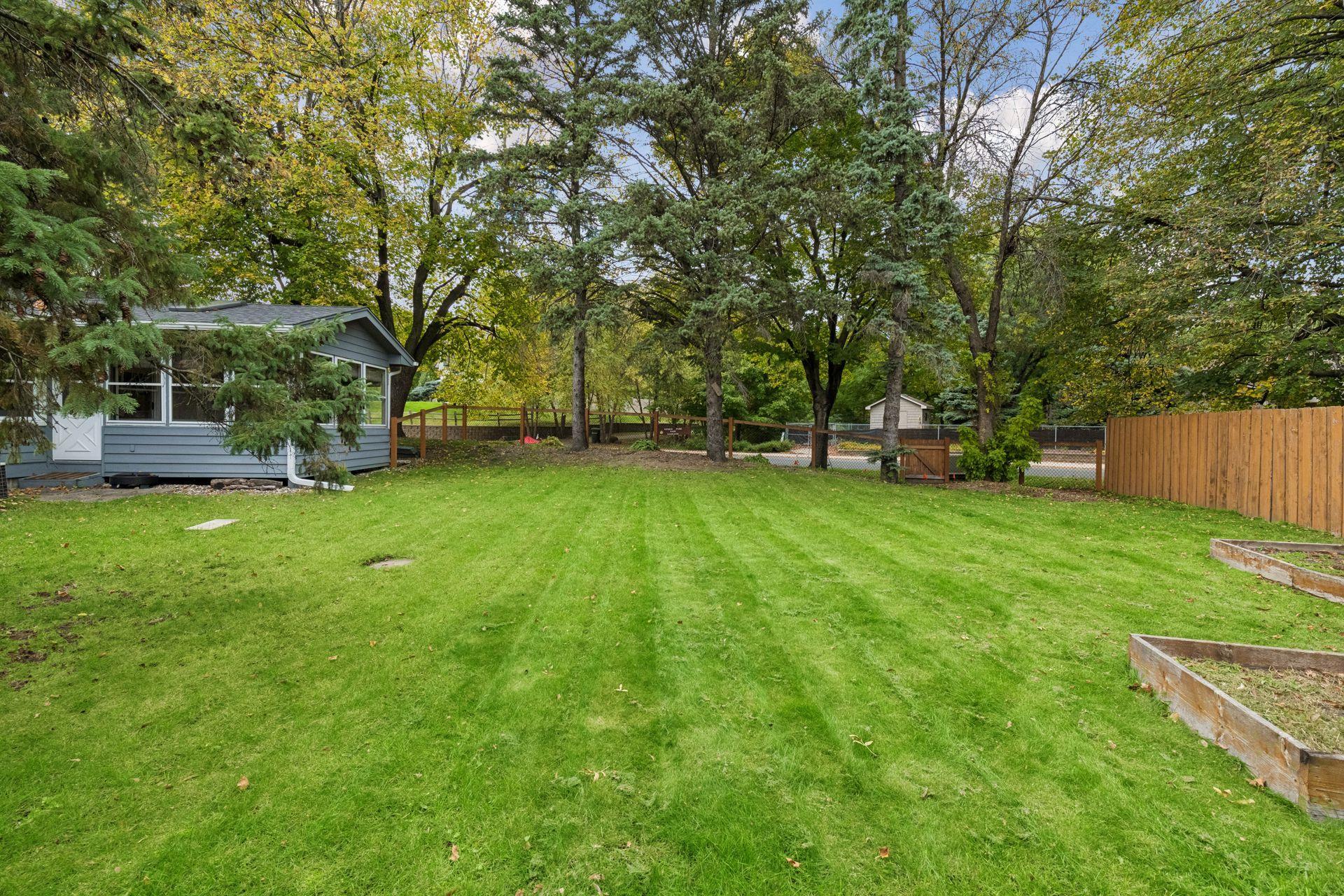 View of Residential at 501 Laredo Lane, Chanhassen MN 55317, Chanhassen (29 of 30) - Mike Wilen | Minnesota Team Real Estate