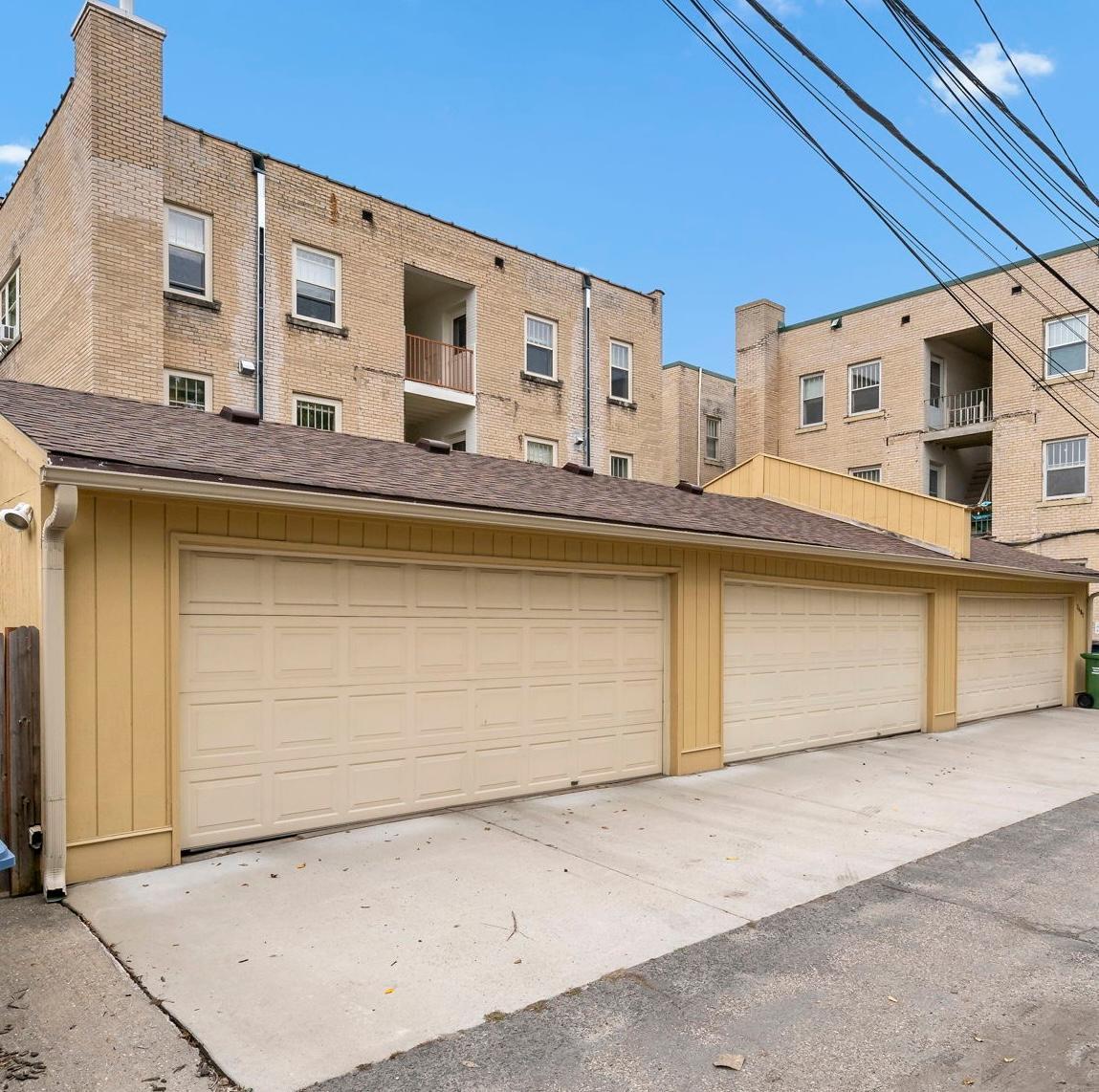 View of Residential at 2407 Girard Avenue #6, Minneapolis MN 55405, Minneapolis (28 of 31) - Mike Wilen | Minnesota Team Real Estate