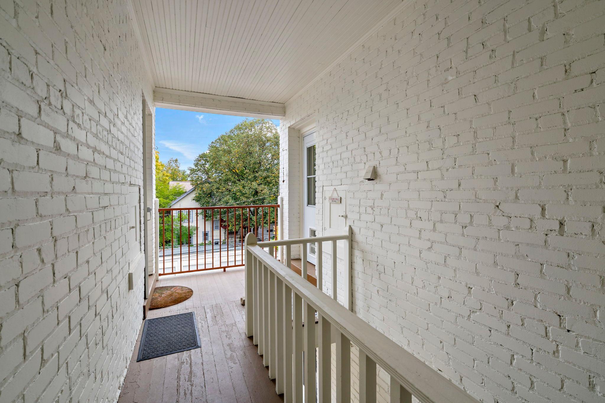 View of Residential at 2407 Girard Avenue #6, Minneapolis MN 55405, Minneapolis (23 of 31) - Mike Wilen | Minnesota Team Real Estate