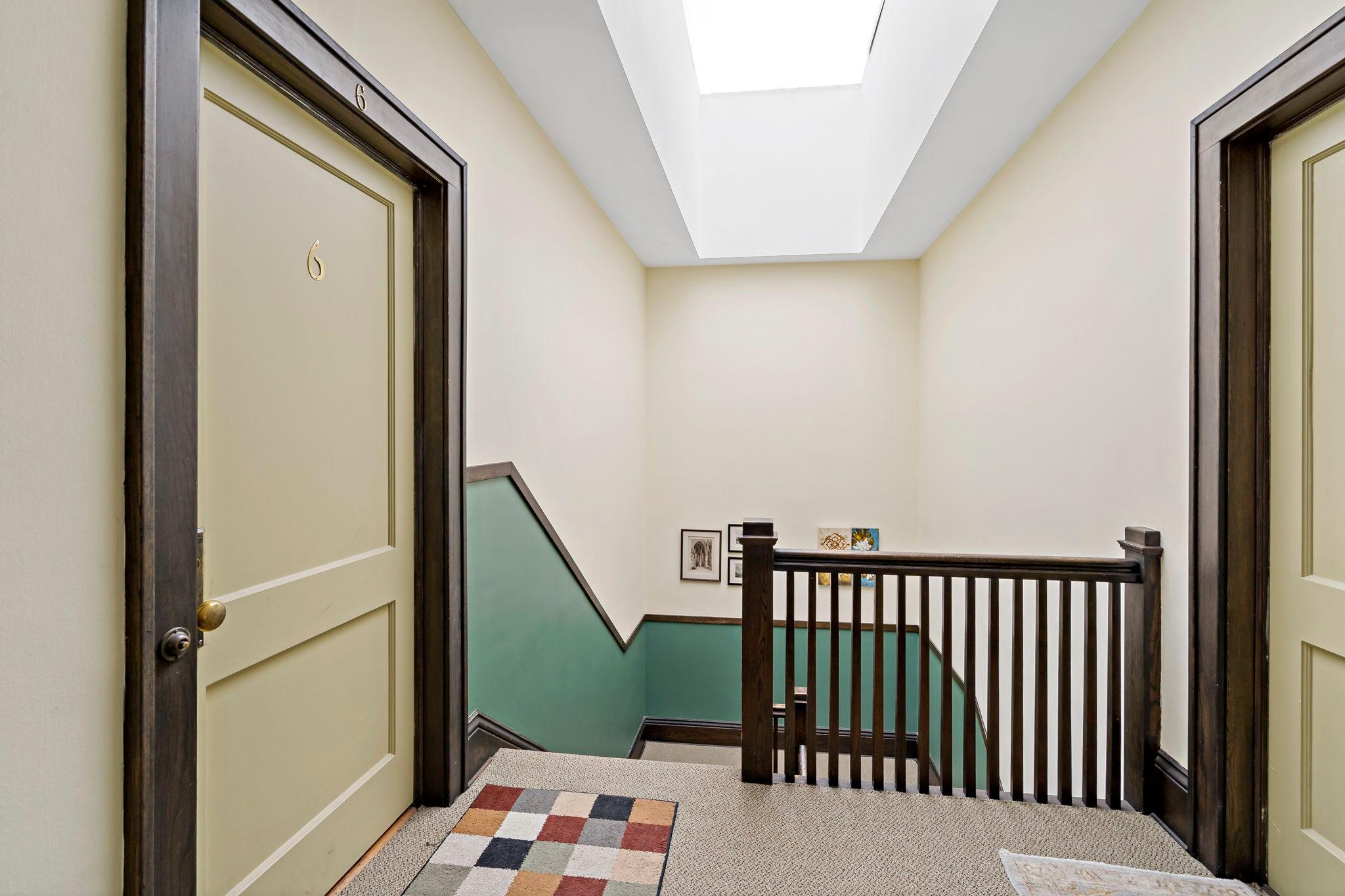 View of Residential at 2407 Girard Avenue #6, Minneapolis MN 55405, Minneapolis (8 of 31) - Mike Wilen | Minnesota Team Real Estate