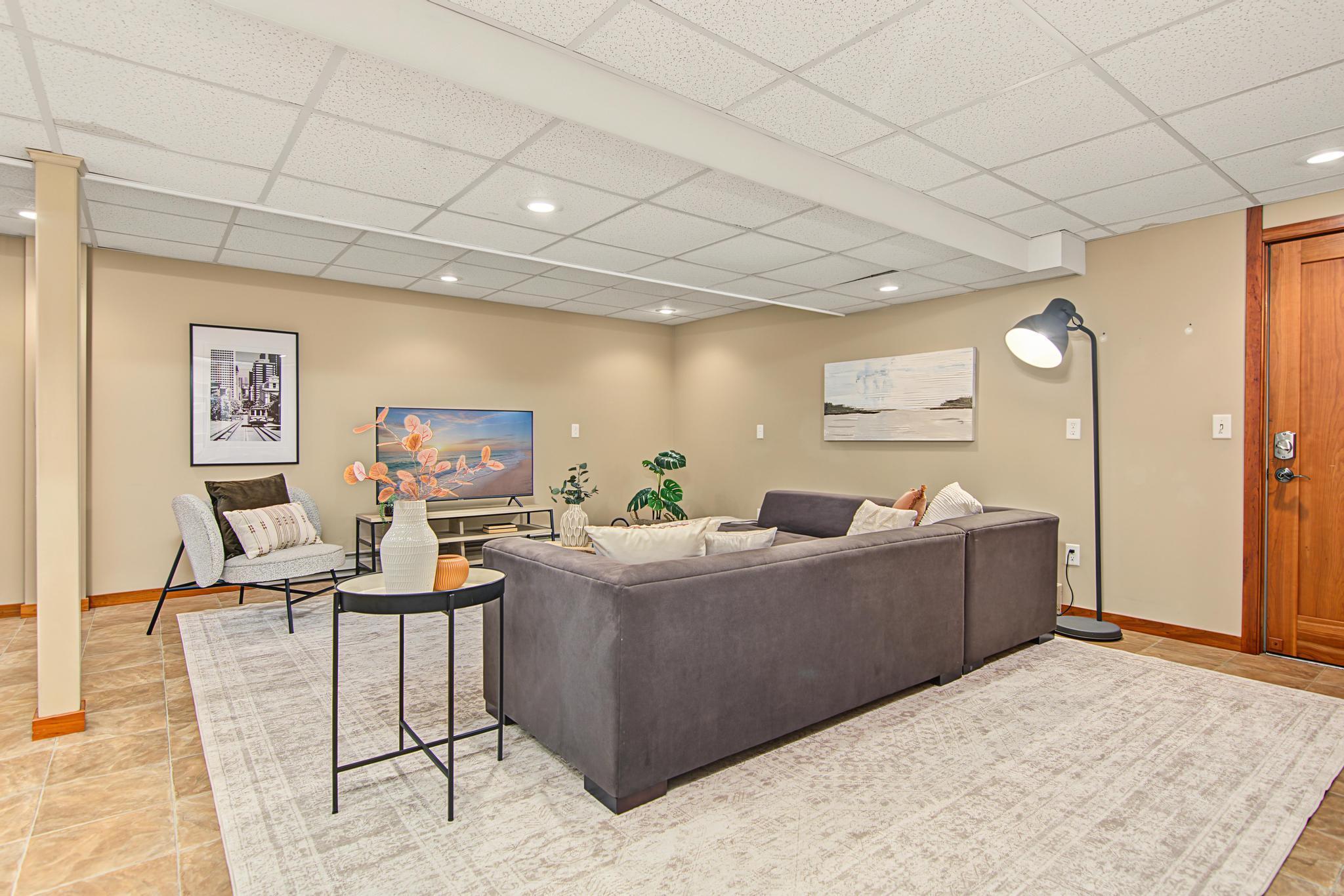 View of Residential at 214 Windsor Court, New Brighton MN 55112, New Brighton (25 of 45) - Mike Wilen | Minnesota Team Real Estate