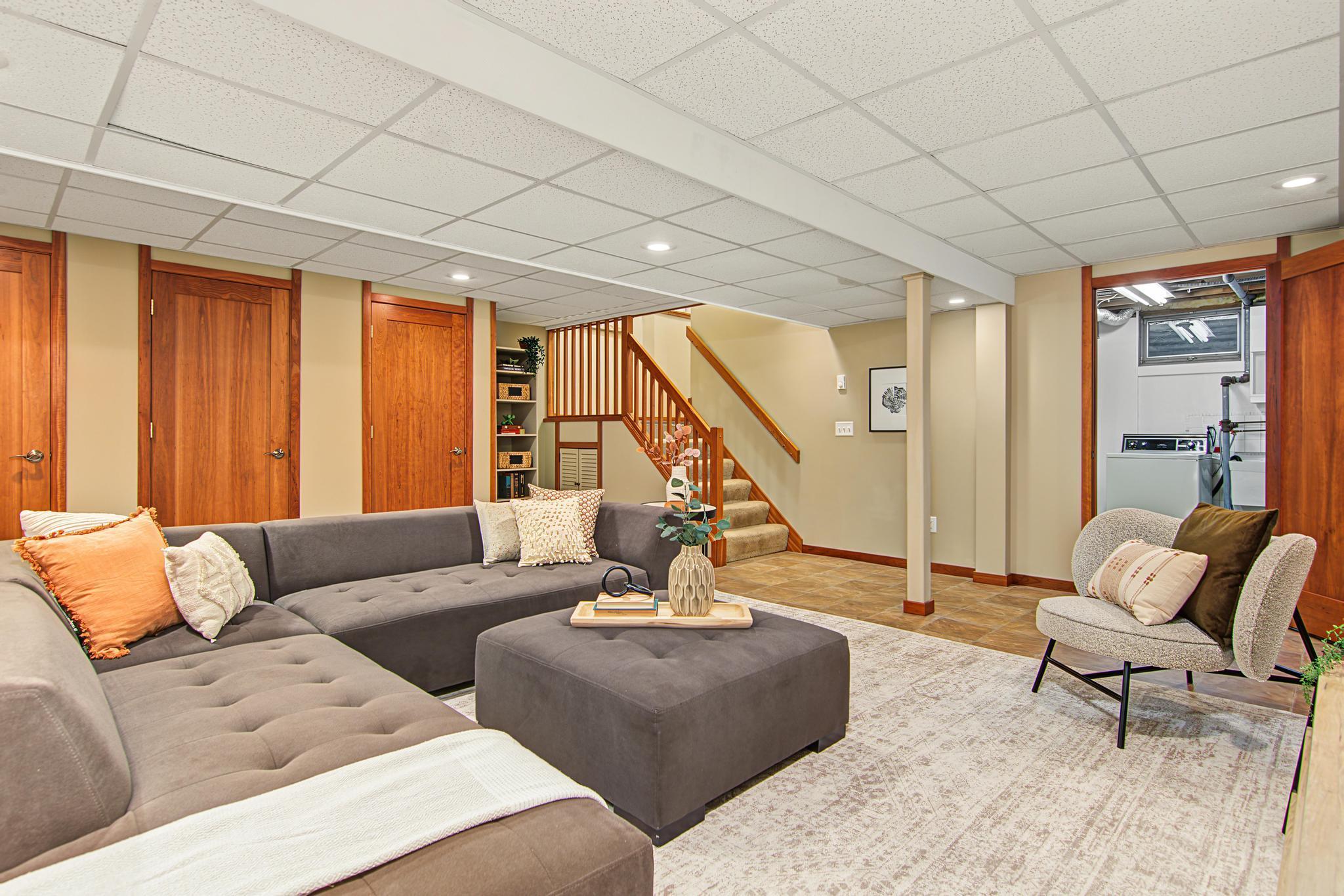 View of Residential at 214 Windsor Court, New Brighton MN 55112, New Brighton (23 of 45) - Mike Wilen | Minnesota Team Real Estate