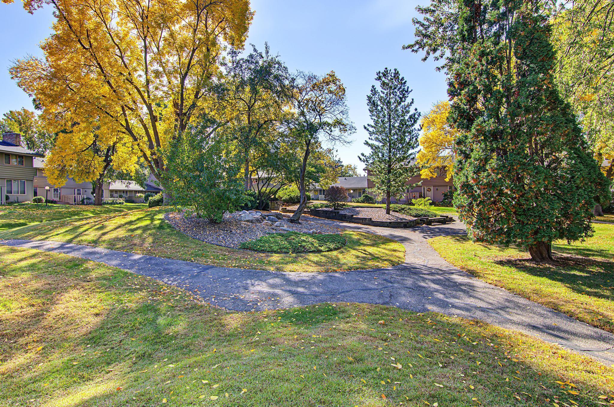 View of Residential at 214 Windsor Court, New Brighton MN 55112, New Brighton (43 of 45) - Mike Wilen | Minnesota Team Real Estate