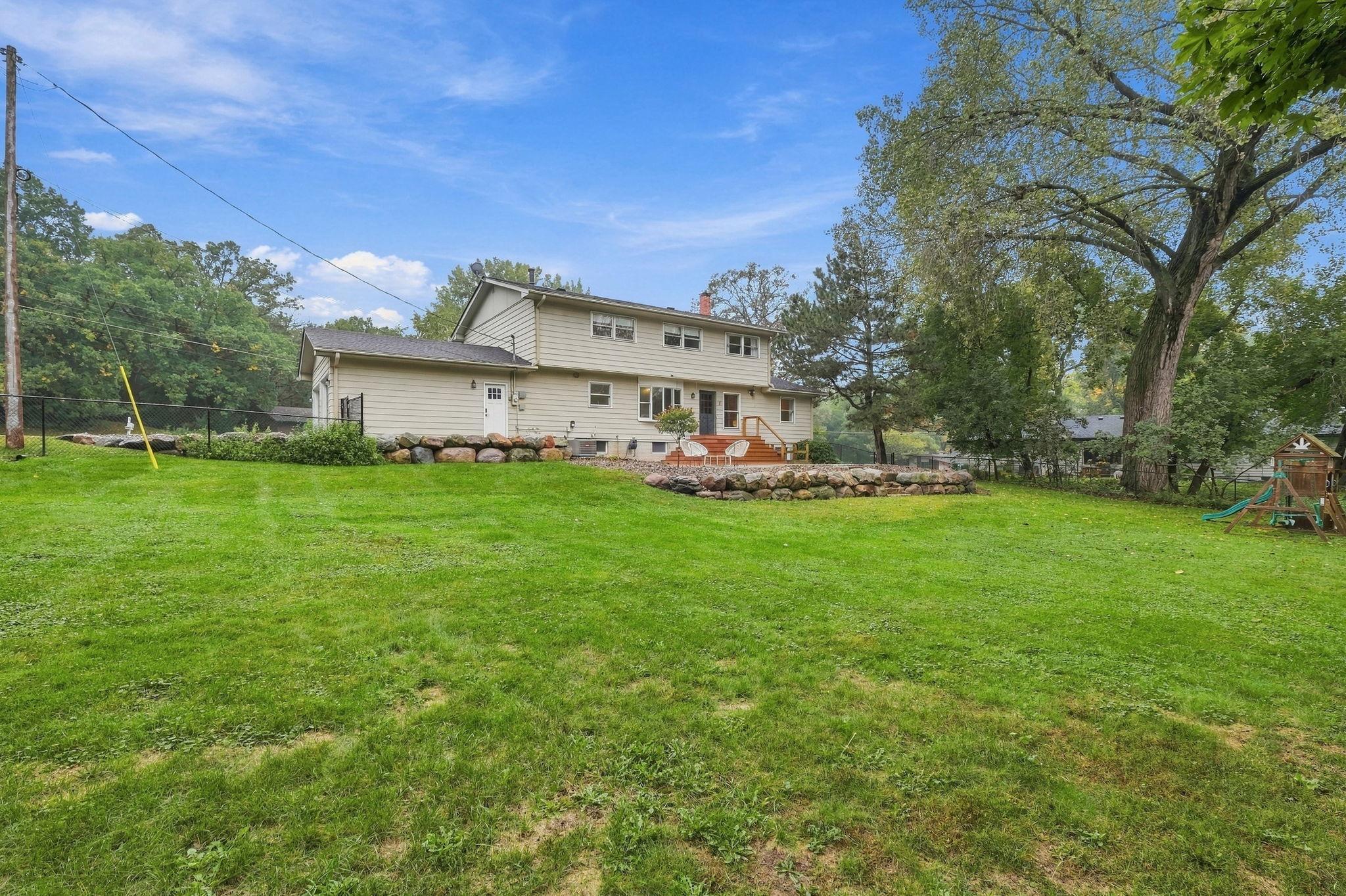 View of Residential at 486 Rimrock Drive, Apple Valley MN 55124, Apple Valley (28 of 31) - Mike Wilen | Minnesota Team Real Estate