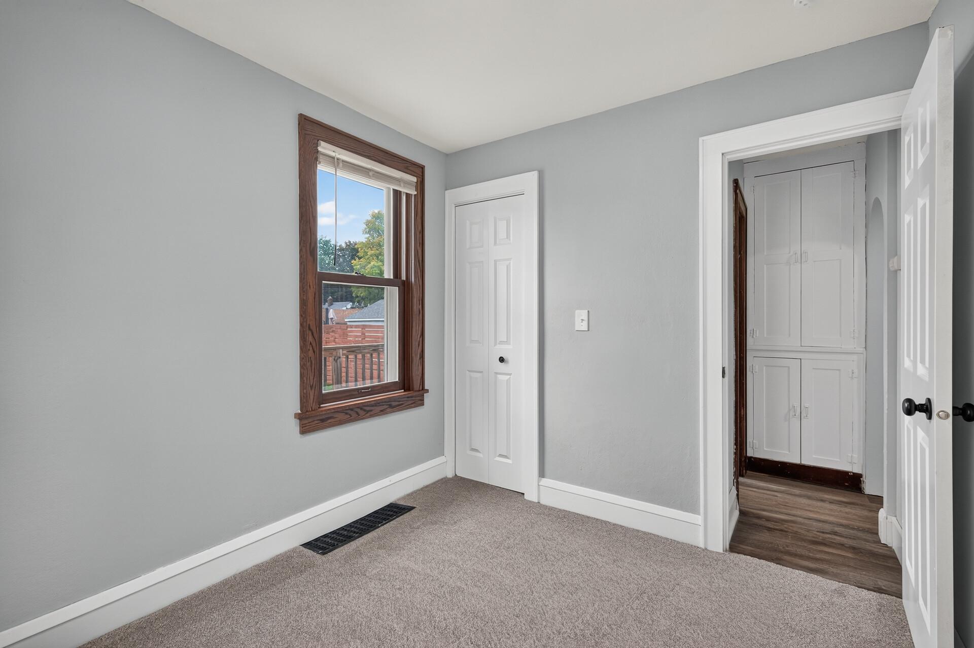 View of Residential at 5548 35th Avenue, Minneapolis MN 55417, Minneapolis (11 of 24) - Mike Wilen | Minnesota Team Real Estate