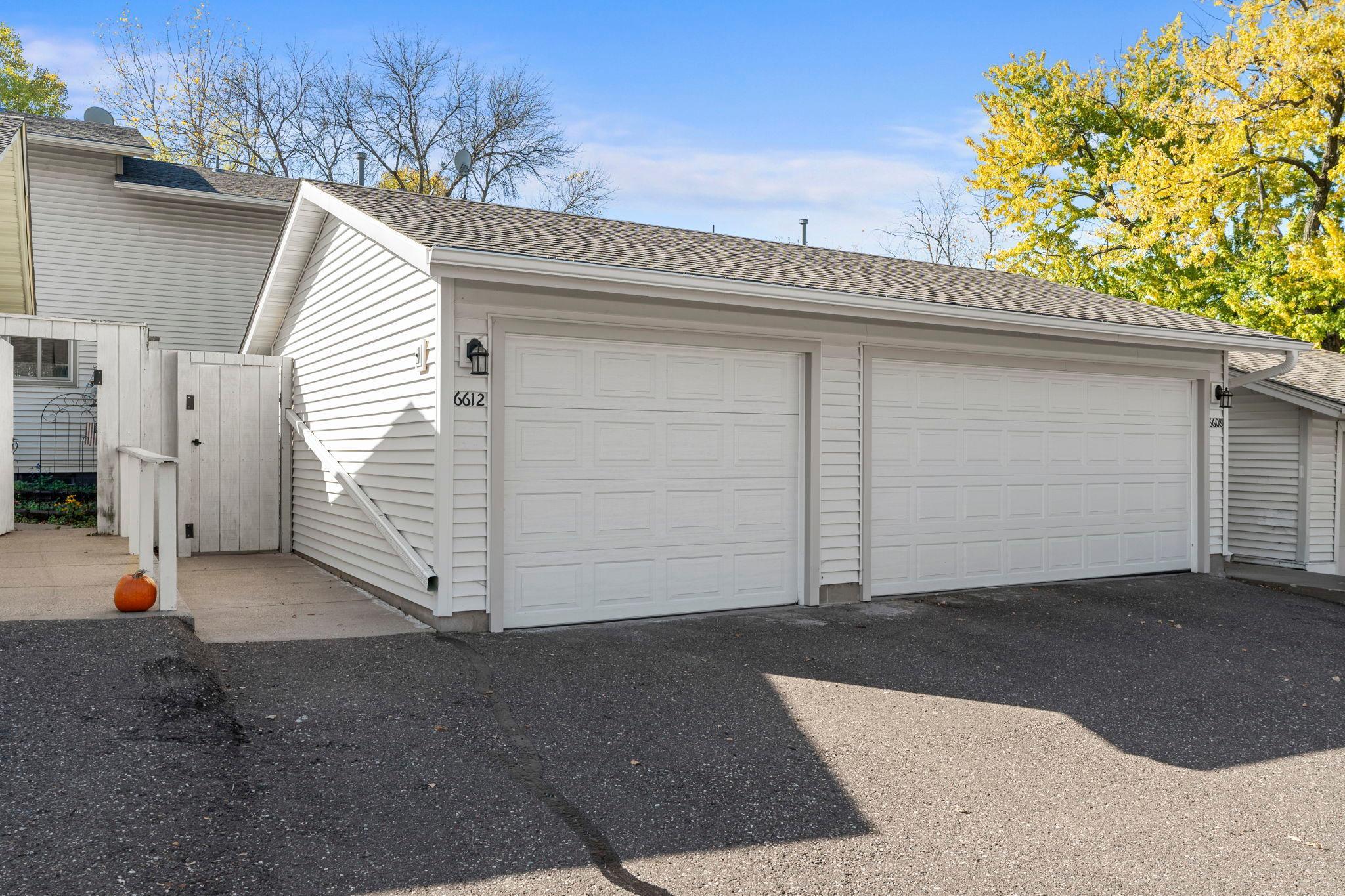 View of Residential at 6612 Gretchen Lane, Oakdale MN 55128, Oakdale (4 of 50) - Mike Wilen | Minnesota Team Real Estate