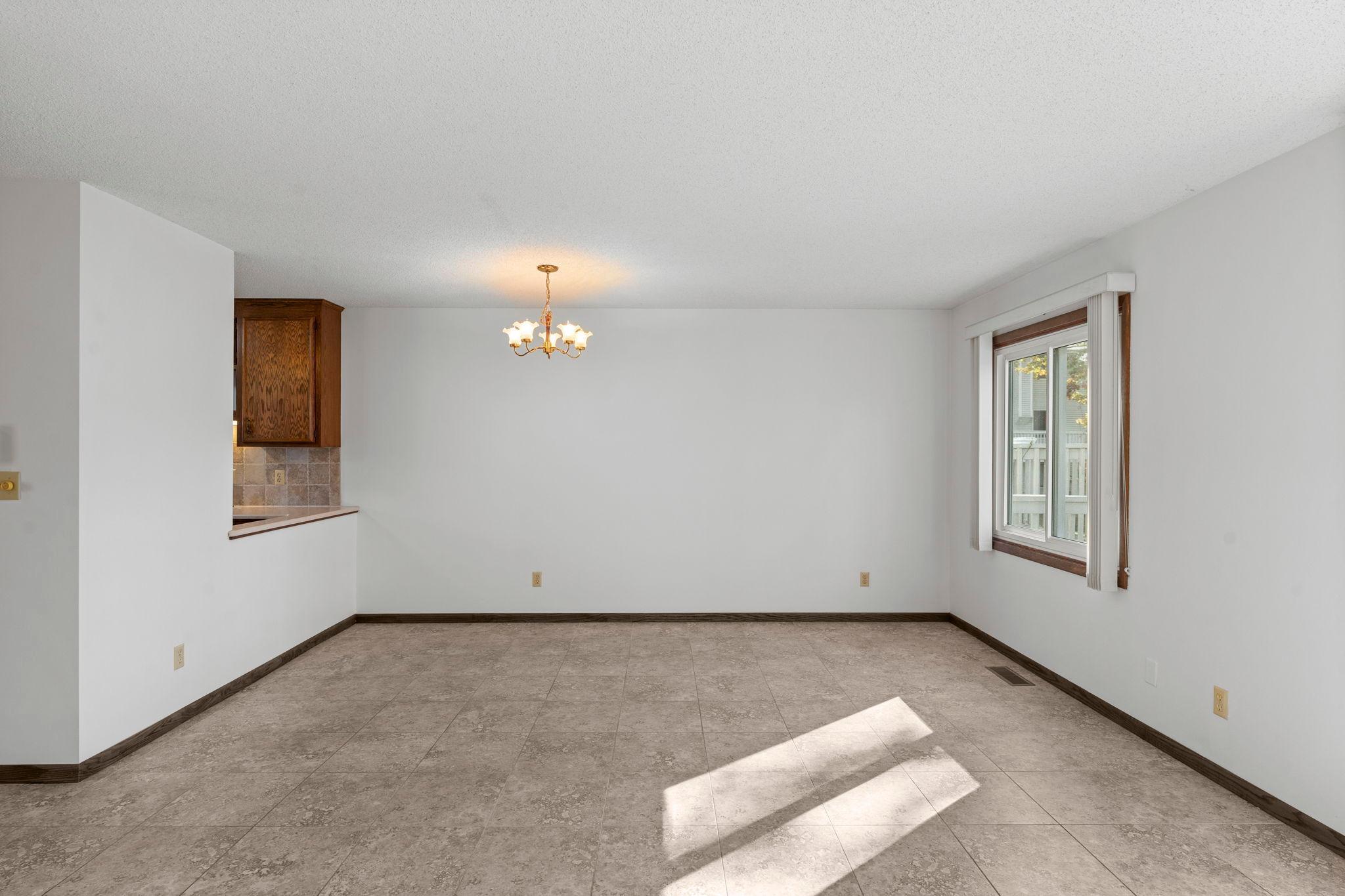 View of Residential at 6612 Gretchen Lane, Oakdale MN 55128, Oakdale (12 of 50) - Mike Wilen | Minnesota Team Real Estate