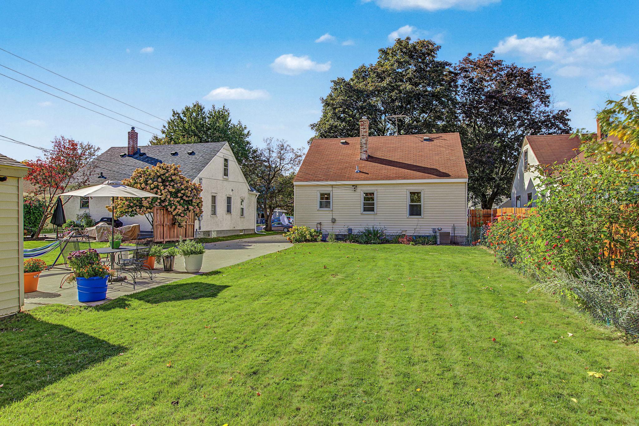View of Residential at 1246 Smith Avenue, West Saint Paul MN 55118, West Saint Paul (31 of 36) - Mike Wilen | Minnesota Team Real Estate