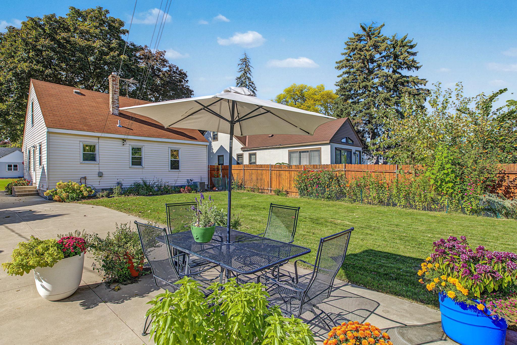 View of Residential at 1246 Smith Avenue, West Saint Paul MN 55118, West Saint Paul (14 of 36) - Mike Wilen | Minnesota Team Real Estate