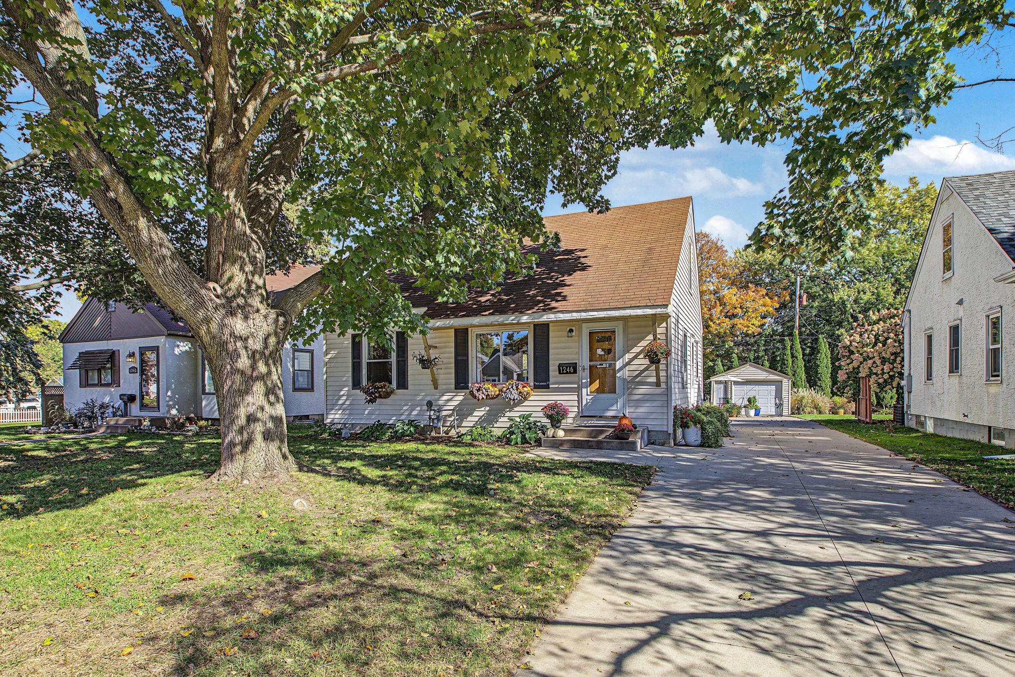 View of Single Family at 1246 Smith Avenue, West Saint Paul - Mike Wilen | Minnesota Team Real Estate