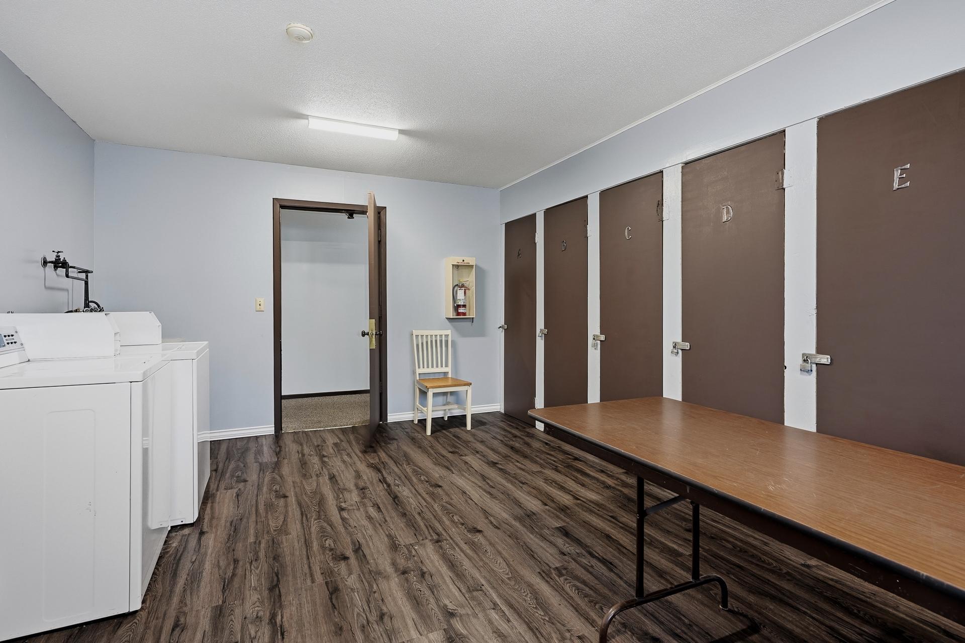 View of Commercial Sale at 5284 Greenfield Avenue, Mounds View MN 55112, Mounds View (46 of 53) - Mike Wilen | Minnesota Team Real Estate