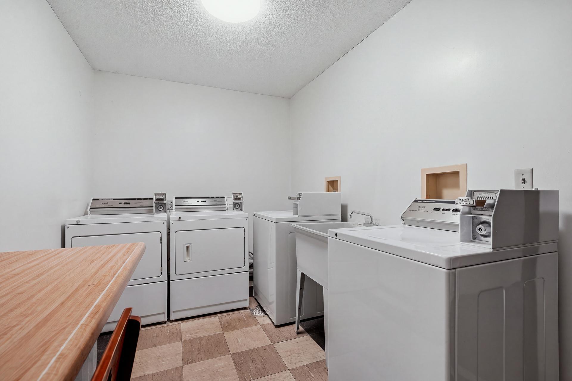 View of Commercial Sale at 4621 University Avenue, Columbia Heights MN 55421, Columbia Heights (44 of 46) - Mike Wilen | Minnesota Team Real Estate