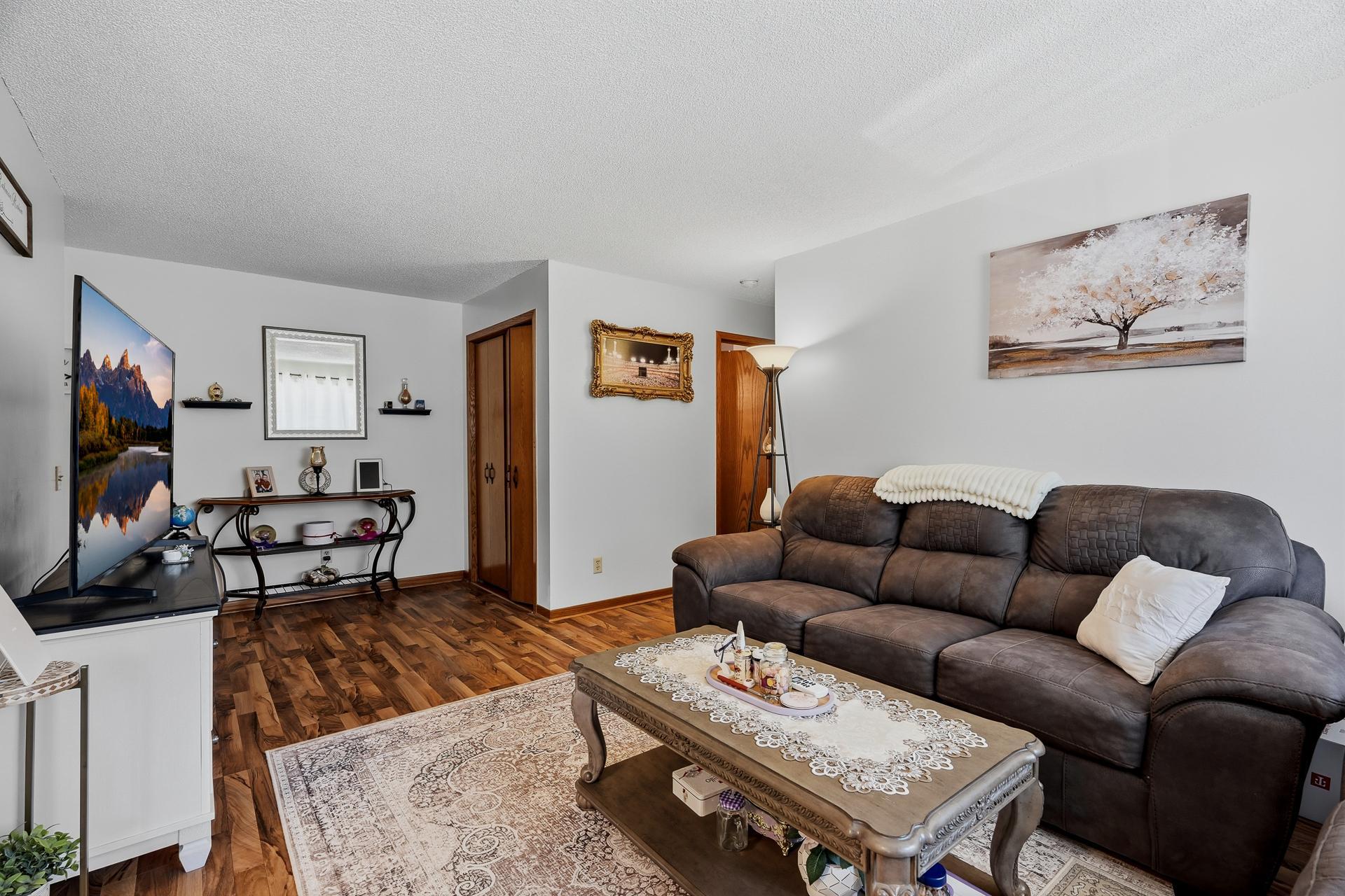 View of Commercial Sale at 4621 University Avenue, Columbia Heights MN 55421, Columbia Heights (34 of 46) - Mike Wilen | Minnesota Team Real Estate
