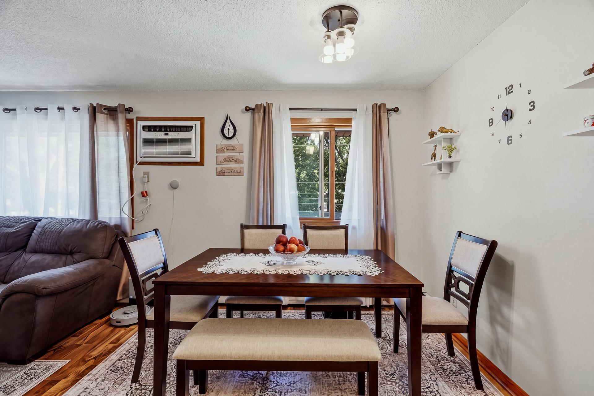 View of Commercial Sale at 4621 University Avenue, Columbia Heights MN 55421, Columbia Heights (29 of 46) - Mike Wilen | Minnesota Team Real Estate