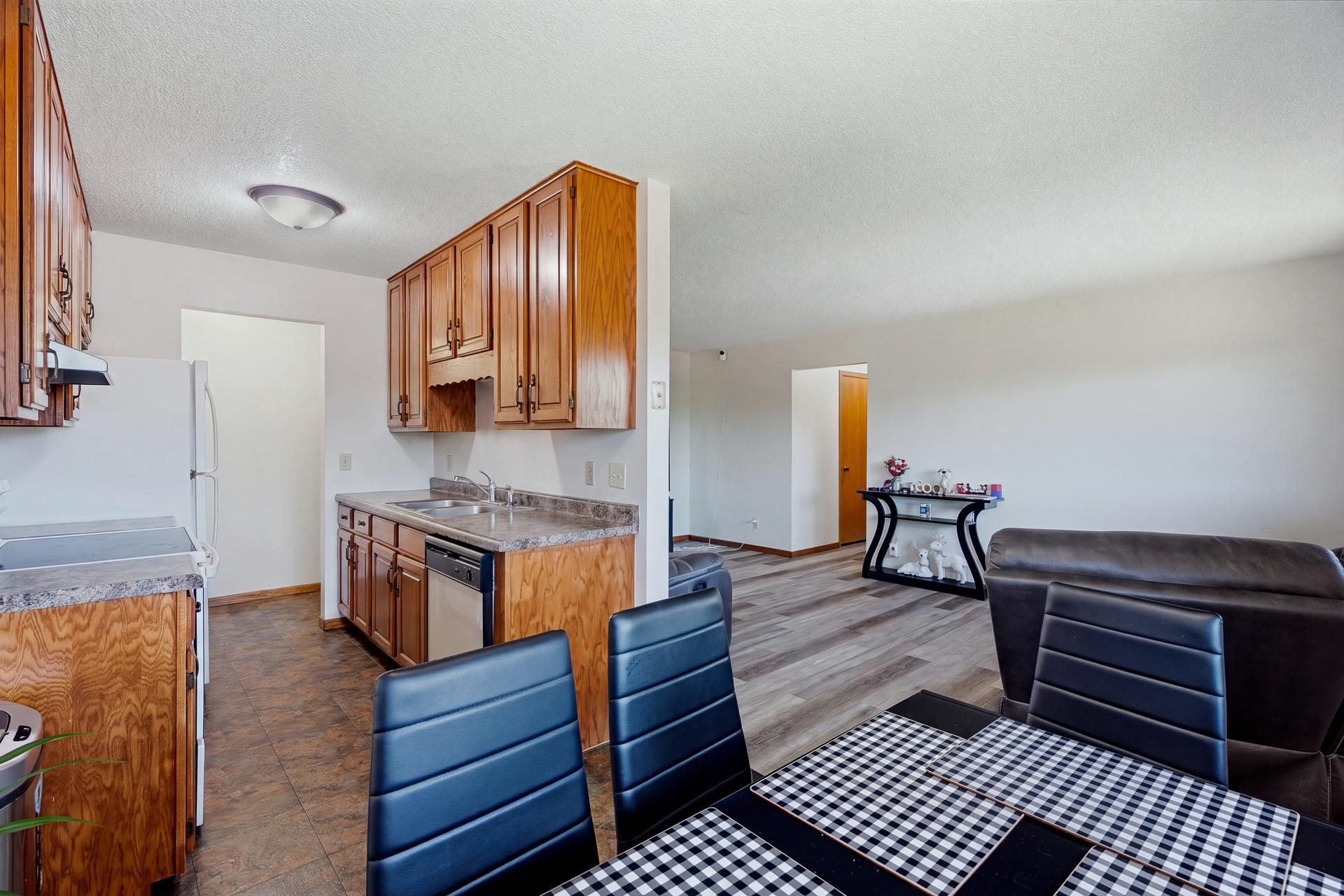 View of Commercial Sale at 4621 University Avenue, Columbia Heights MN 55421, Columbia Heights (14 of 46) - Mike Wilen | Minnesota Team Real Estate