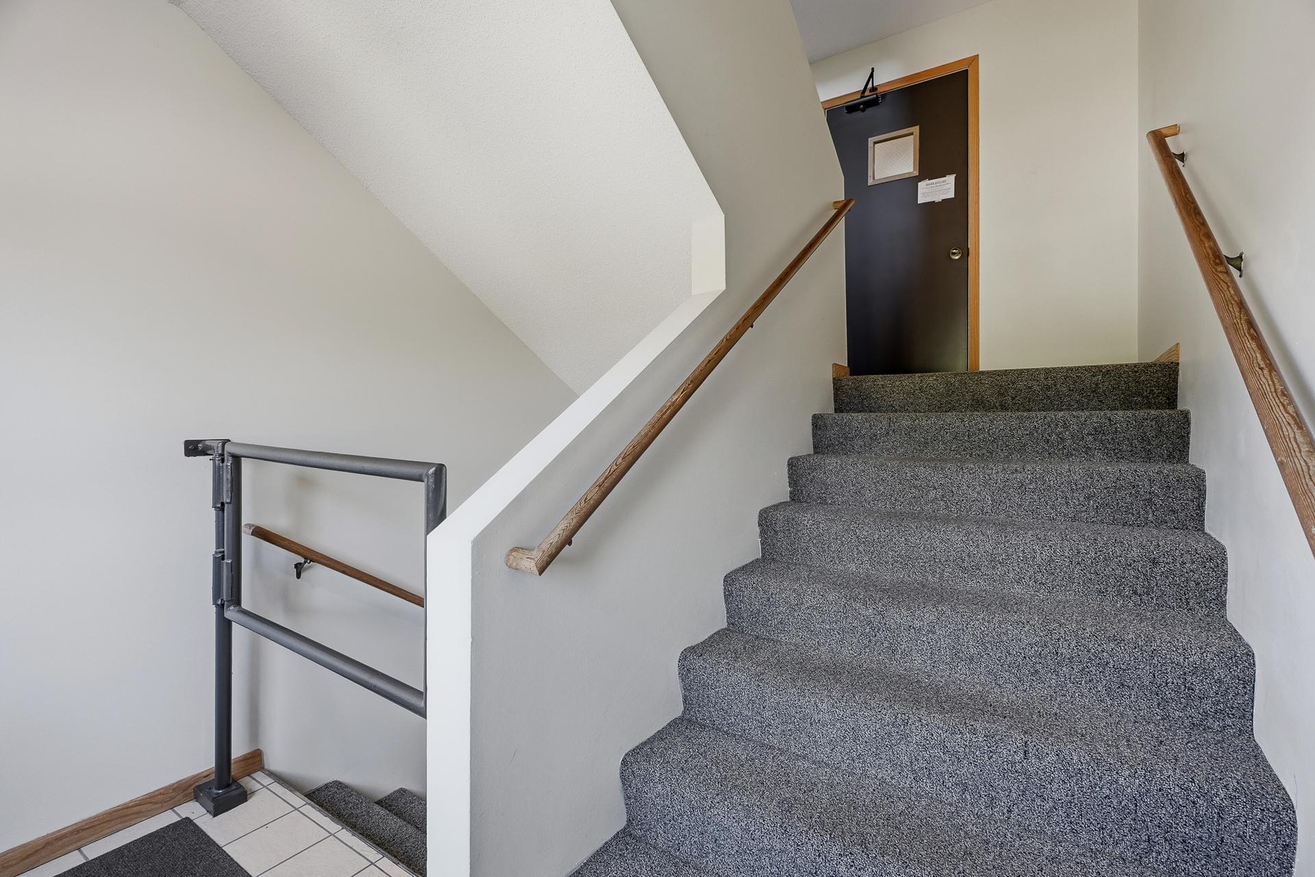 View of Commercial Sale at 4621 University Avenue, Columbia Heights MN 55421, Columbia Heights (9 of 46) - Mike Wilen | Minnesota Team Real Estate