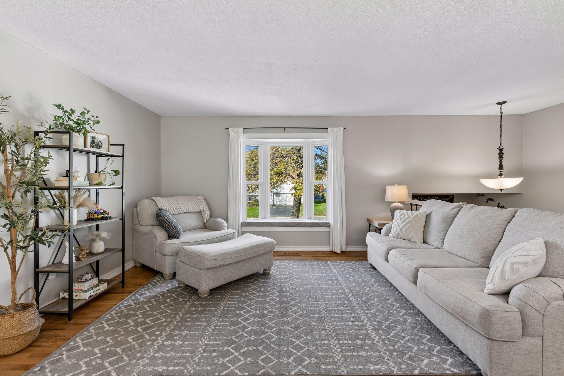View of Residential at 16796 Jonquil Trail, Lakeville MN 55044, Lakeville (8 of 58) - Mike Wilen | Minnesota Team Real Estate