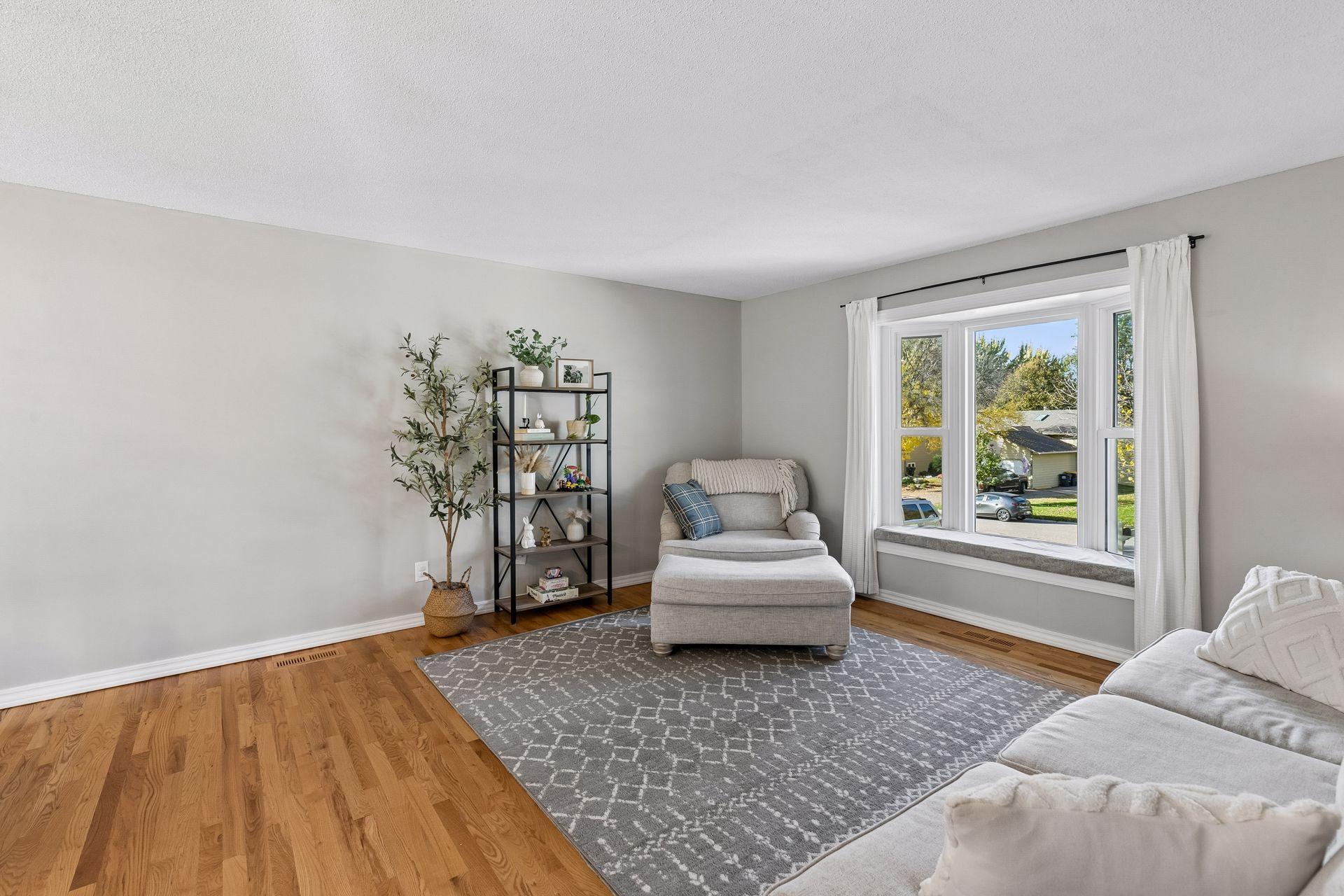 View of Residential at 16796 Jonquil Trail, Lakeville MN 55044, Lakeville (7 of 58) - Mike Wilen | Minnesota Team Real Estate